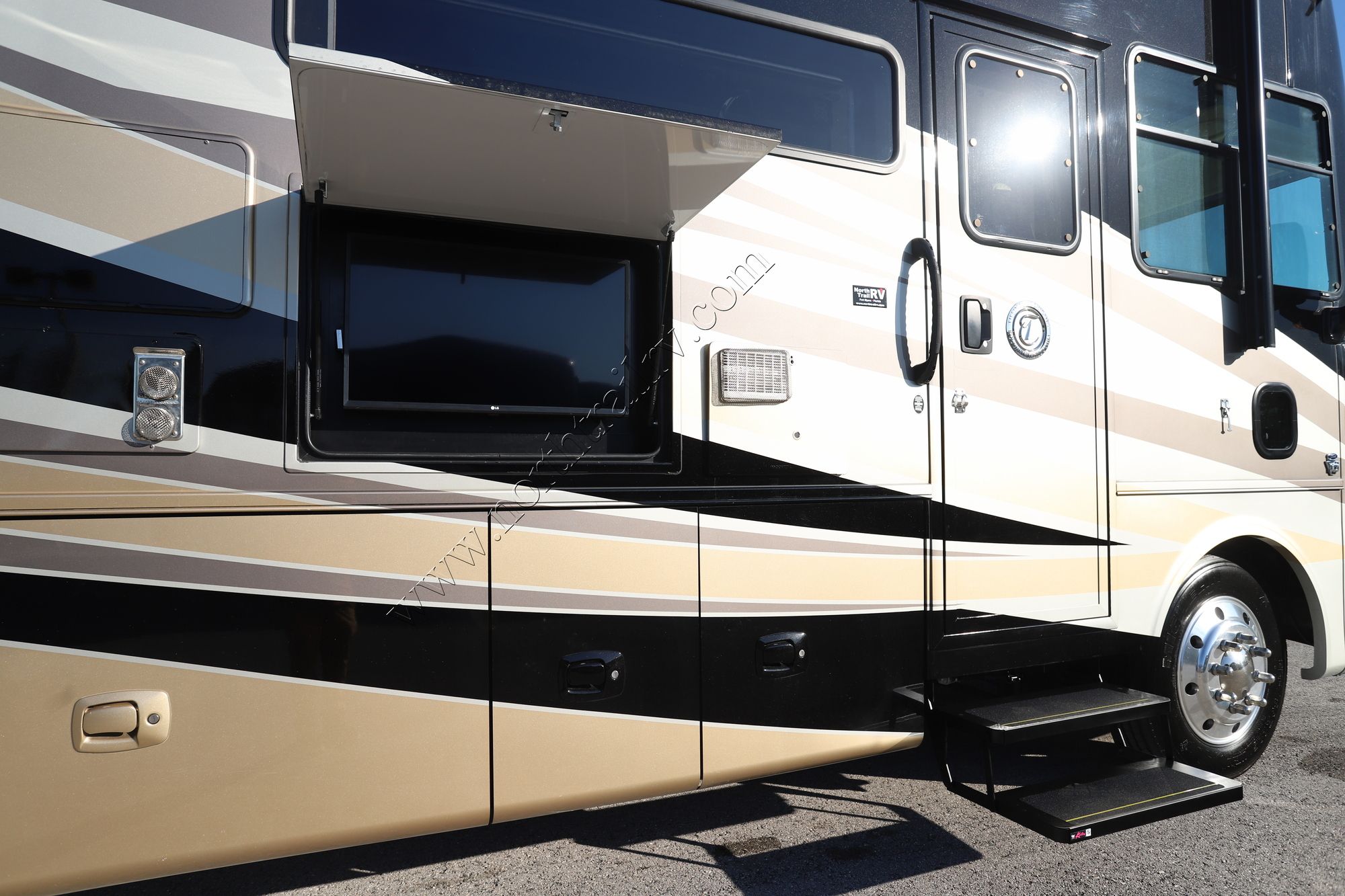 Used 2019 Tiffin Motor Homes Allegro 32SA Class A  For Sale