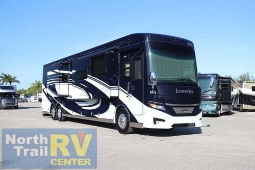 2023 Newmar London Aire 4551