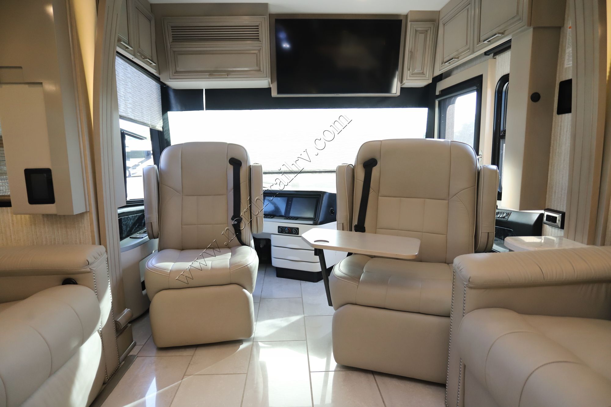 Used 2023 Newmar London Aire 4551 Class A  For Sale