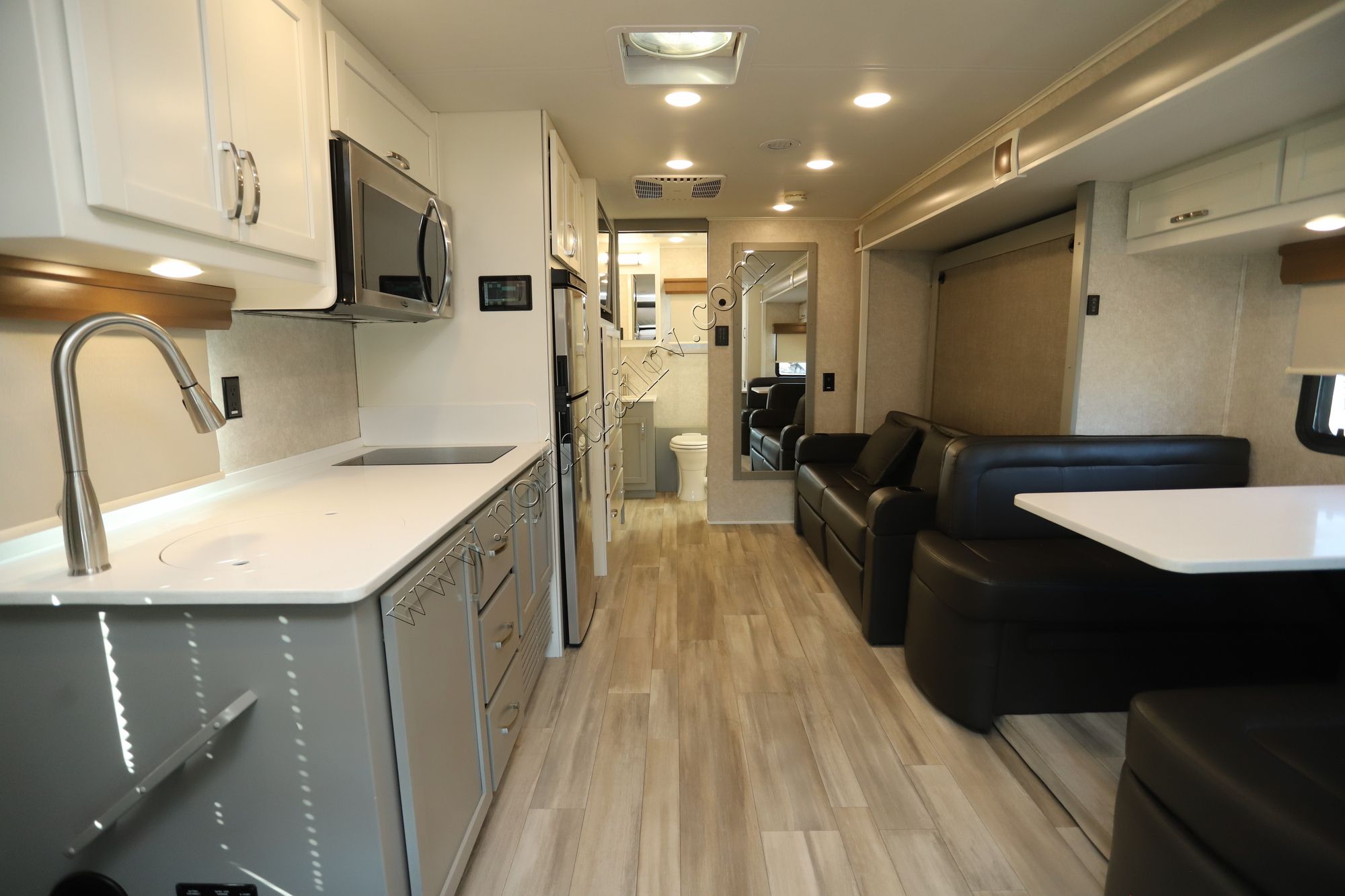 Used 2022 Renegade Rv Veracruz 30VRM Super C  For Sale