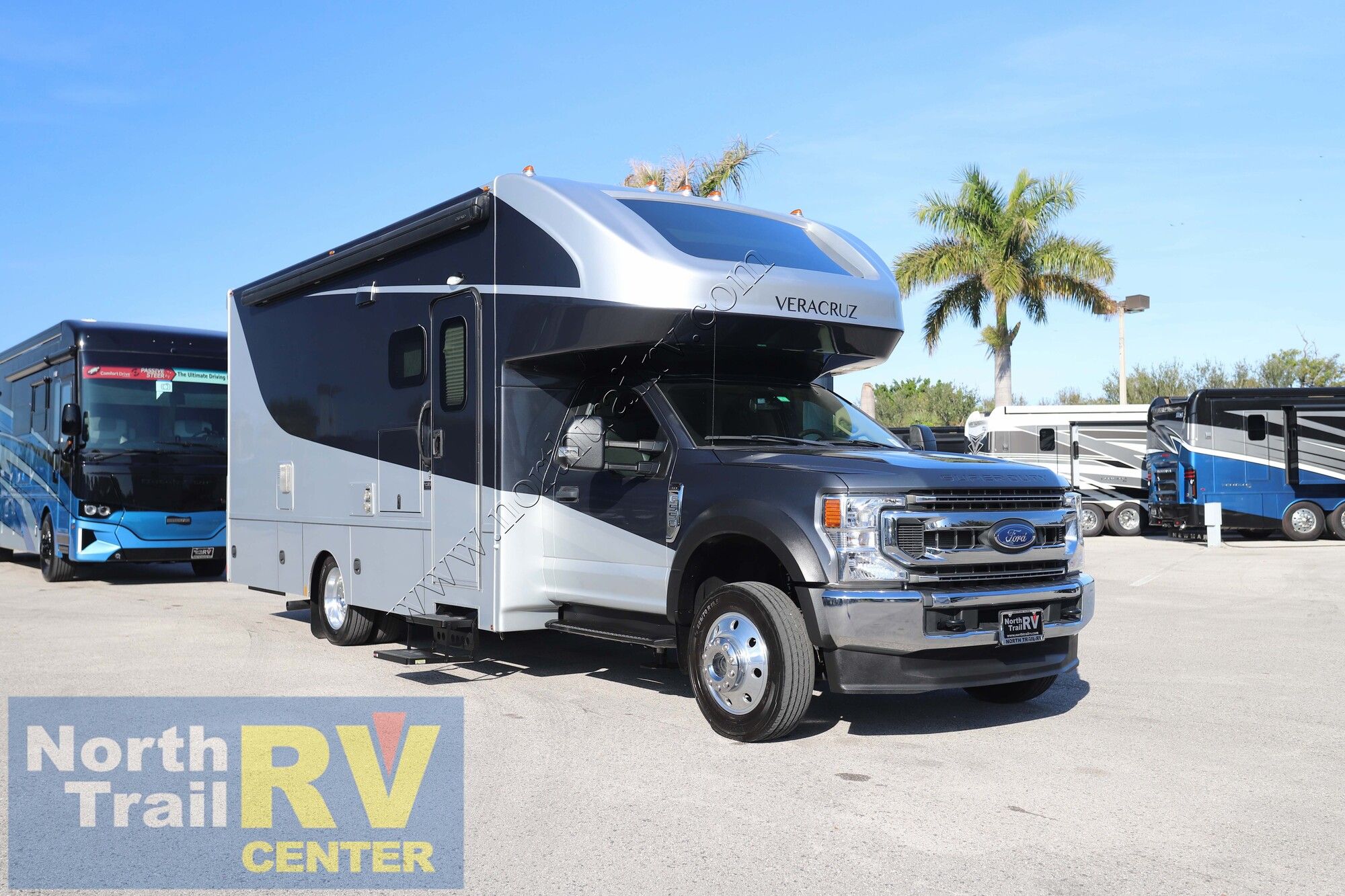 Used 2022 Renegade Rv Veracruz 30VRM Super C  For Sale