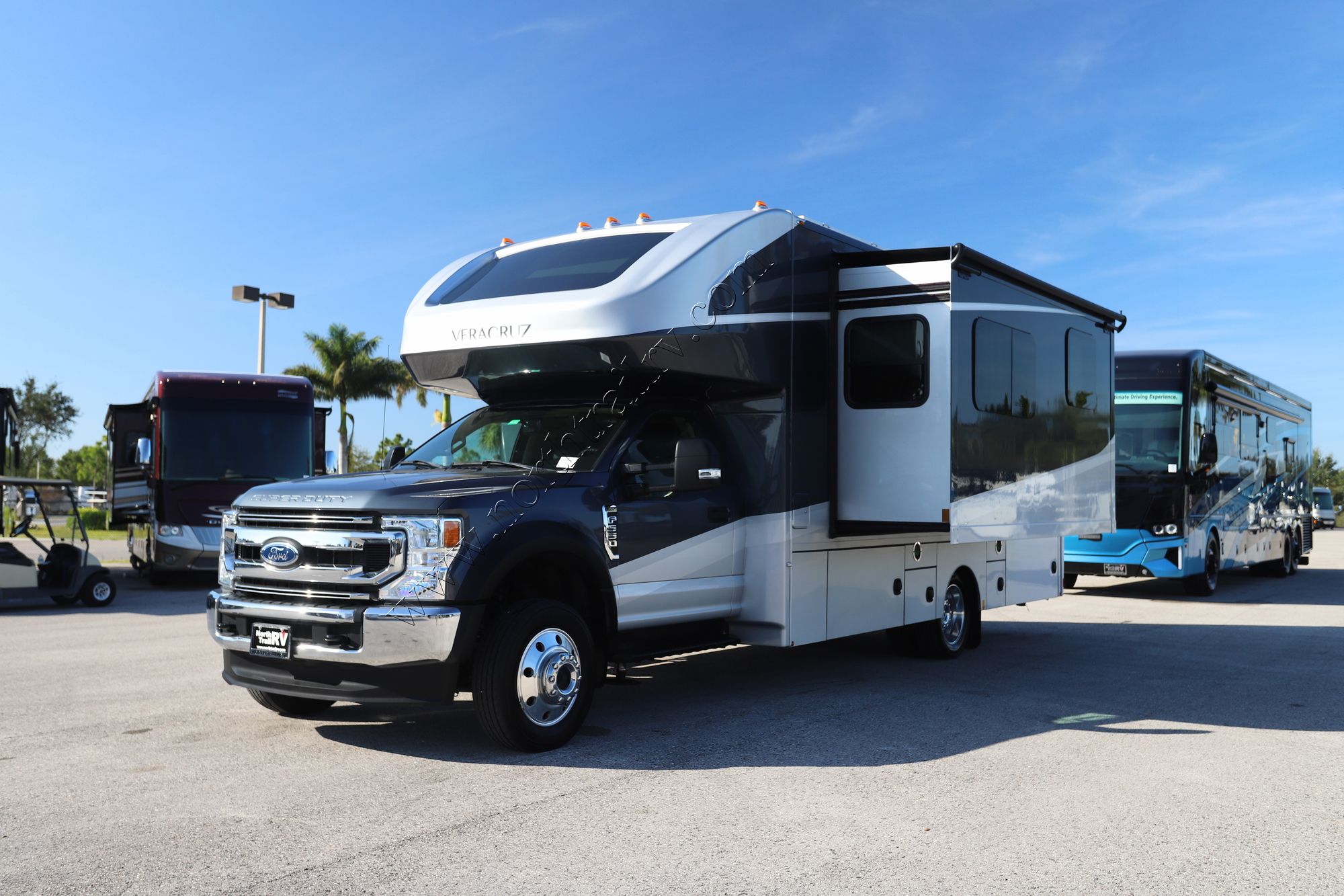 Used 2022 Renegade Rv Veracruz 30VRM Super C  For Sale