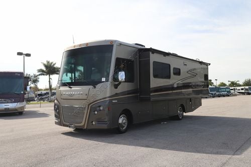 2022 Winnebago Adventurer 29B