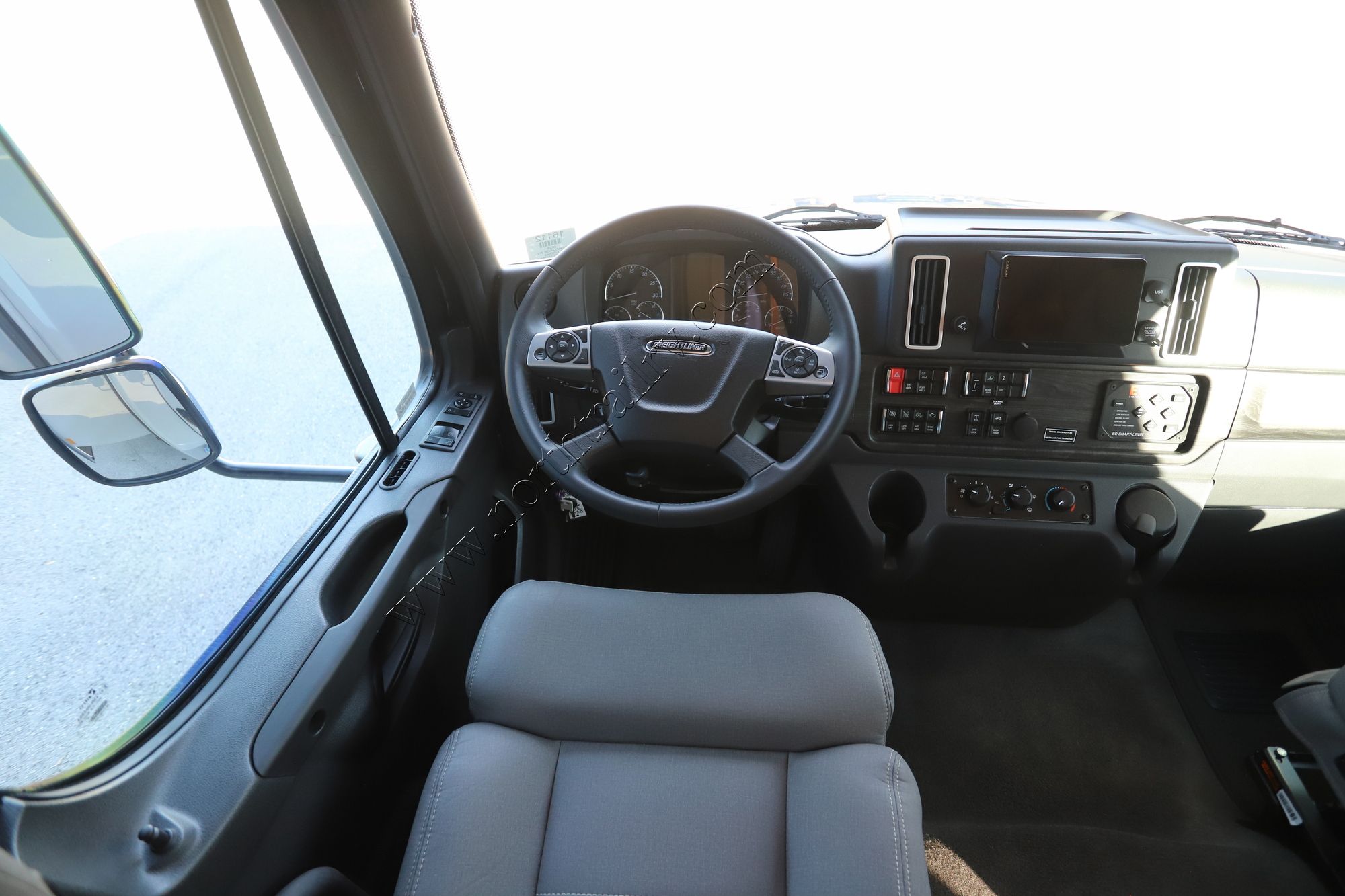 New 2025 Renegade Rv Verona 36VSB Super C  For Sale