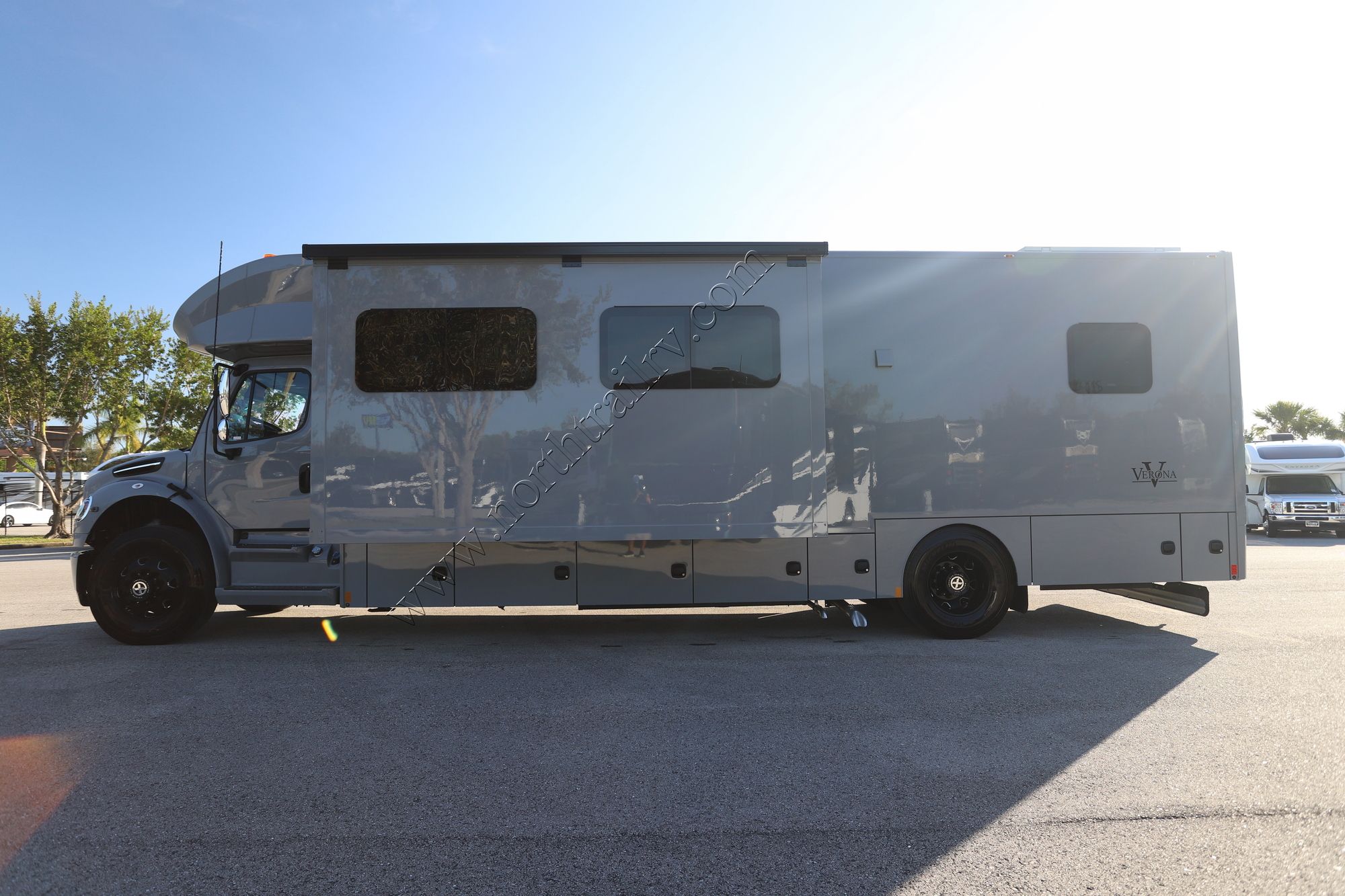 New 2025 Renegade Rv Verona 36VSB Super C  For Sale