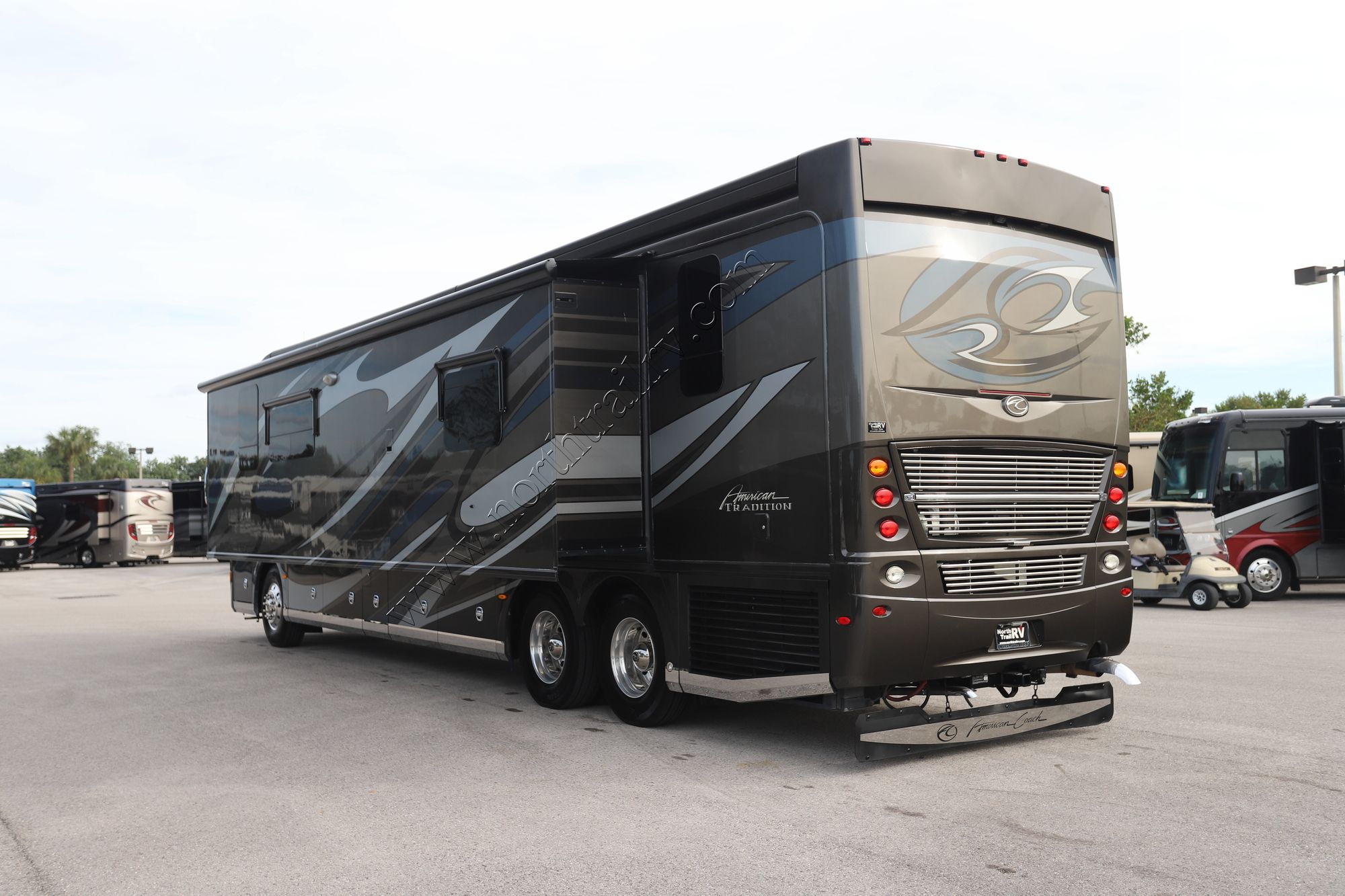 Used 2014 American Coach Tradition 42G Class A  For Sale