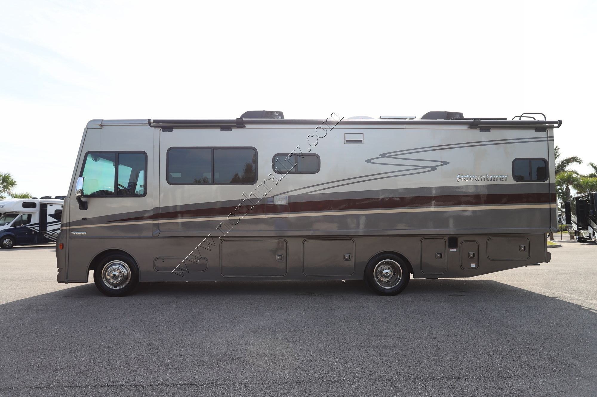 Used 2022 Winnebago Adventurer 29B Class A  For Sale