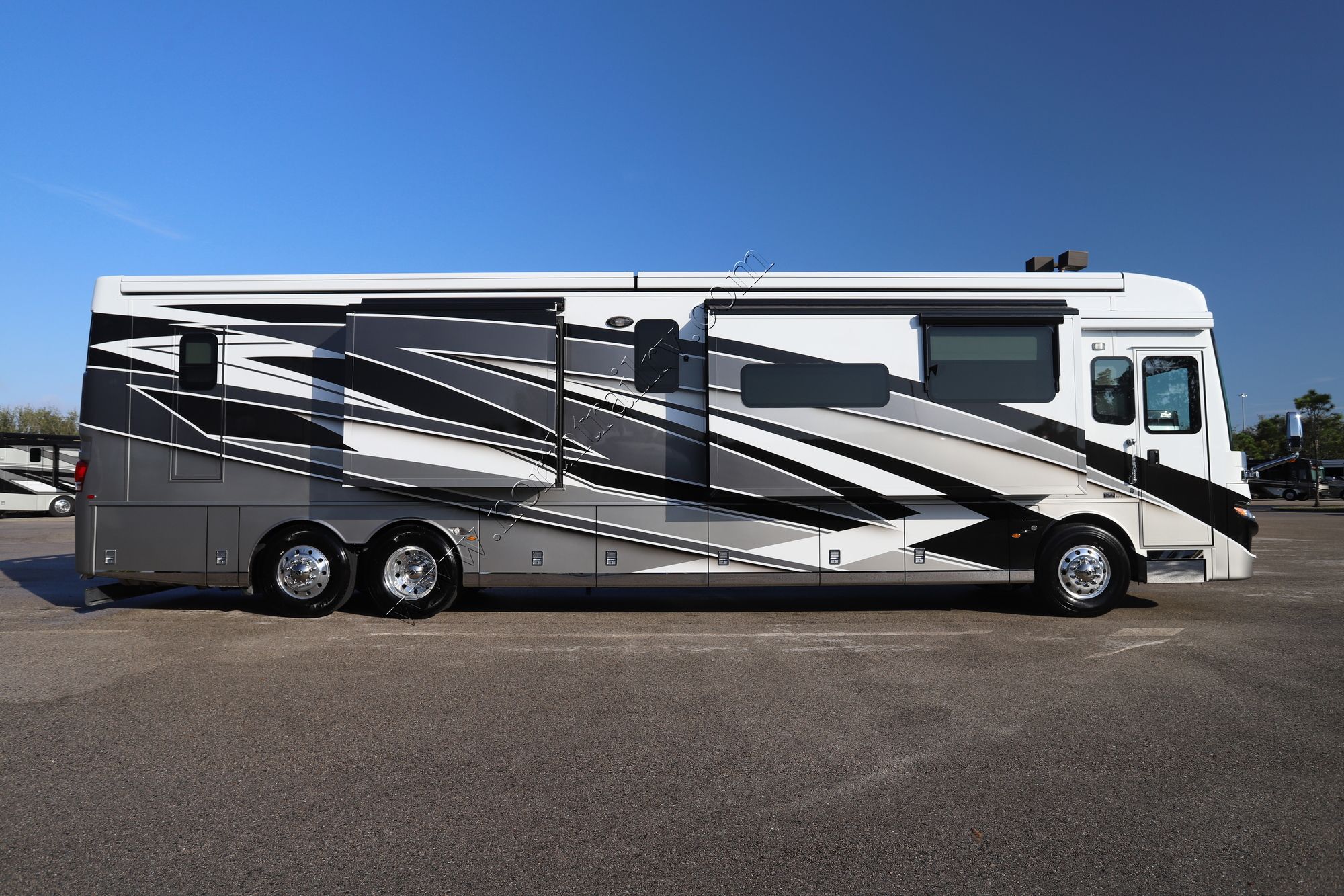 New 2024 Newmar Mountain Aire 4551 Class A  For Sale