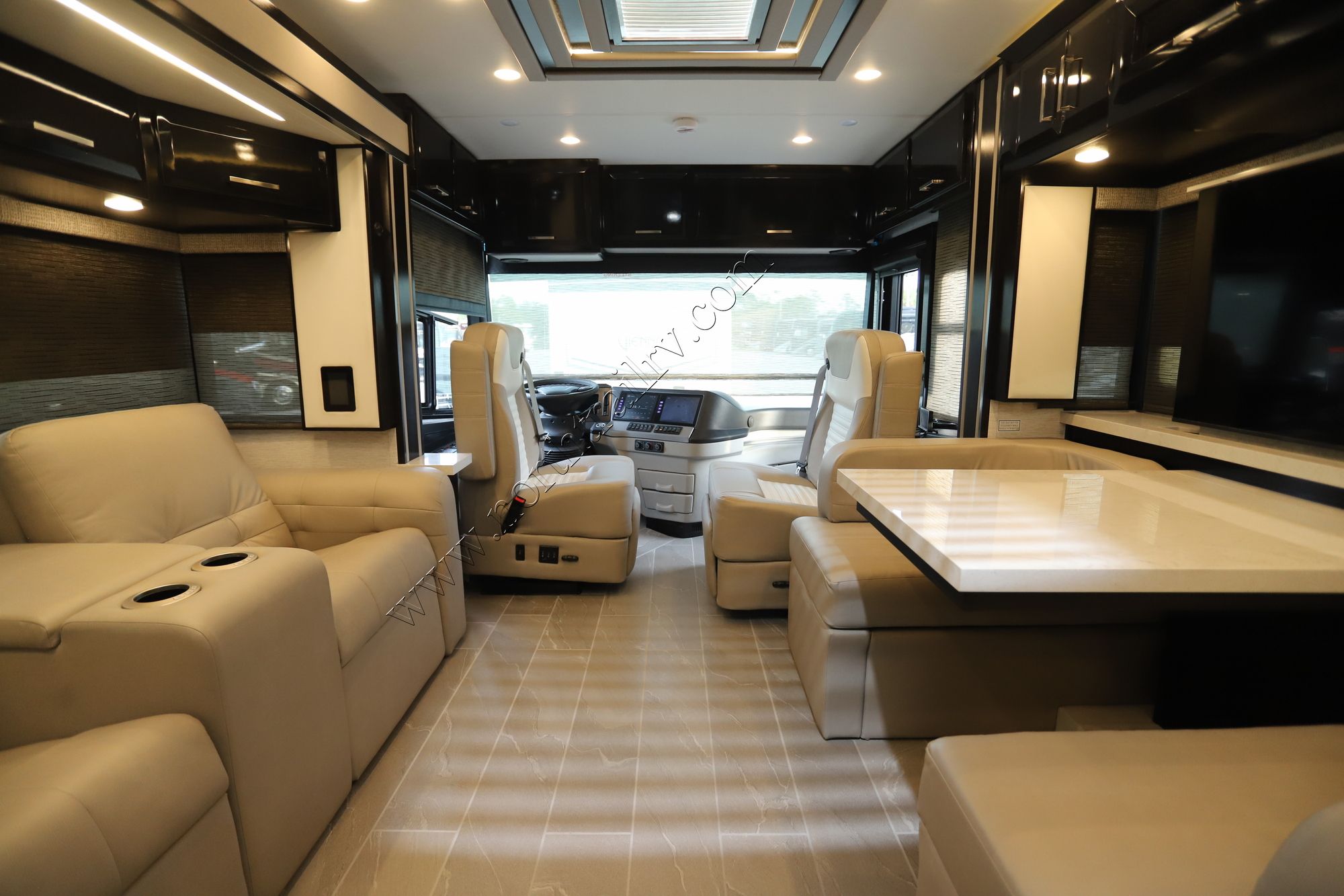 New 2024 Newmar New Aire 3543 Class A  For Sale