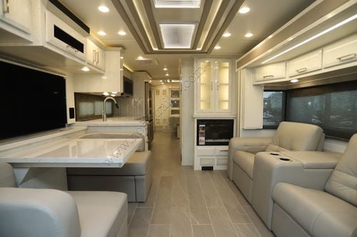 2024 Newmar New Aire 3543