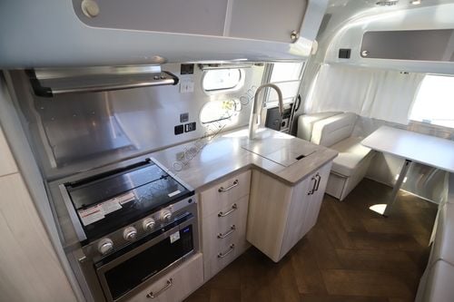 2023 Airstream International 27FBQ