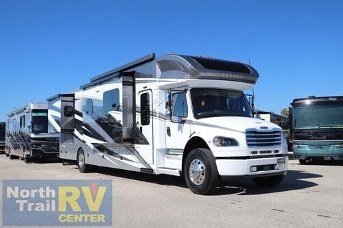 2025 Renegade Rv Verona 40VTS