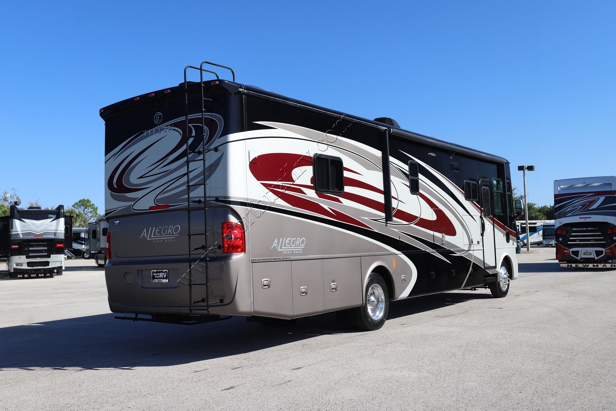 Used 2016 Tiffin Motor Homes Allegro 36LA Class A  For Sale