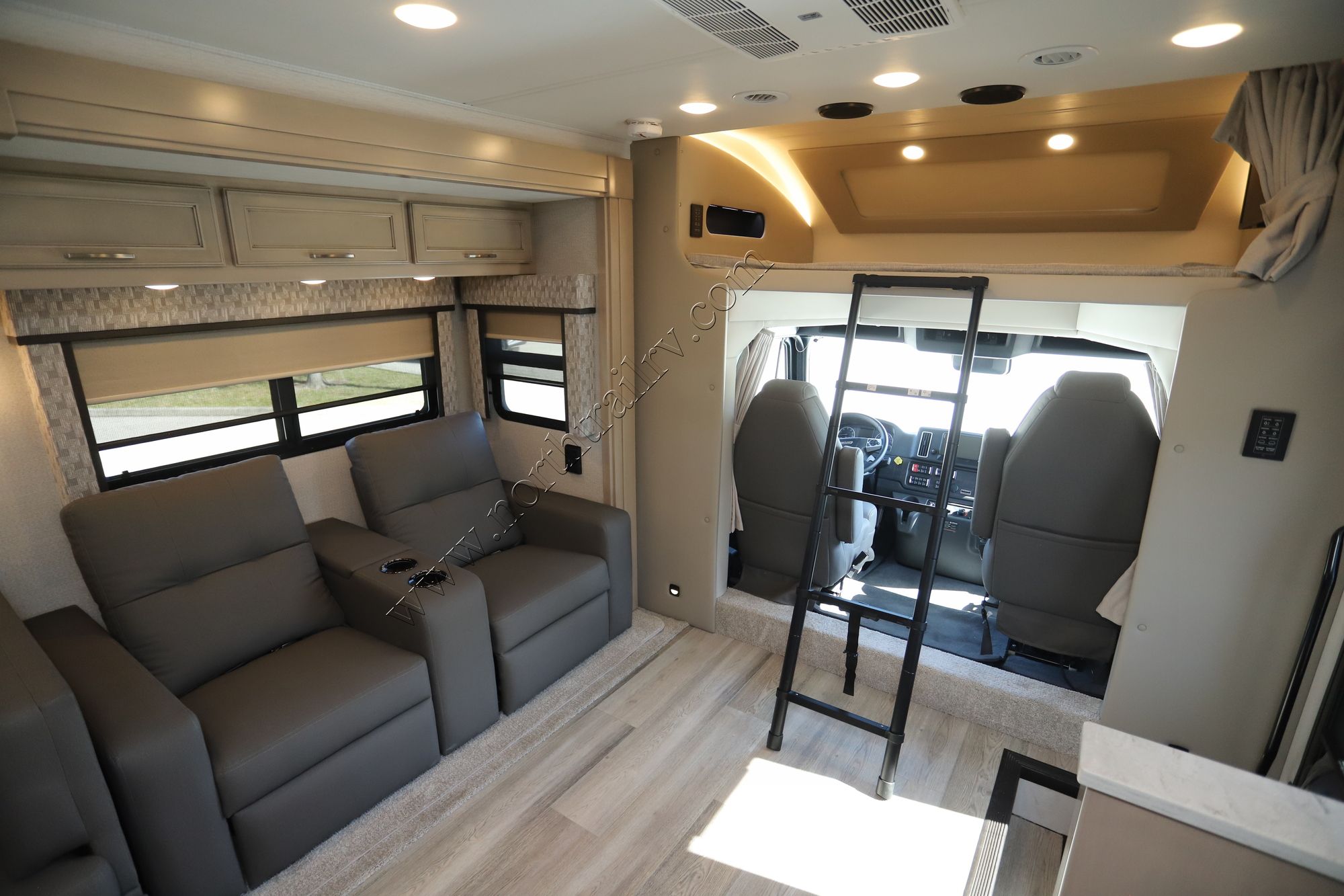 New 2025 Renegade Rv Verona 40VTS Super C  For Sale