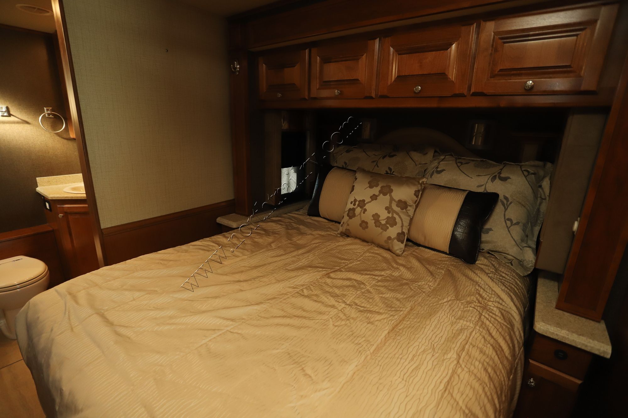 Used 2016 Tiffin Motor Homes Allegro 36LA Class A  For Sale