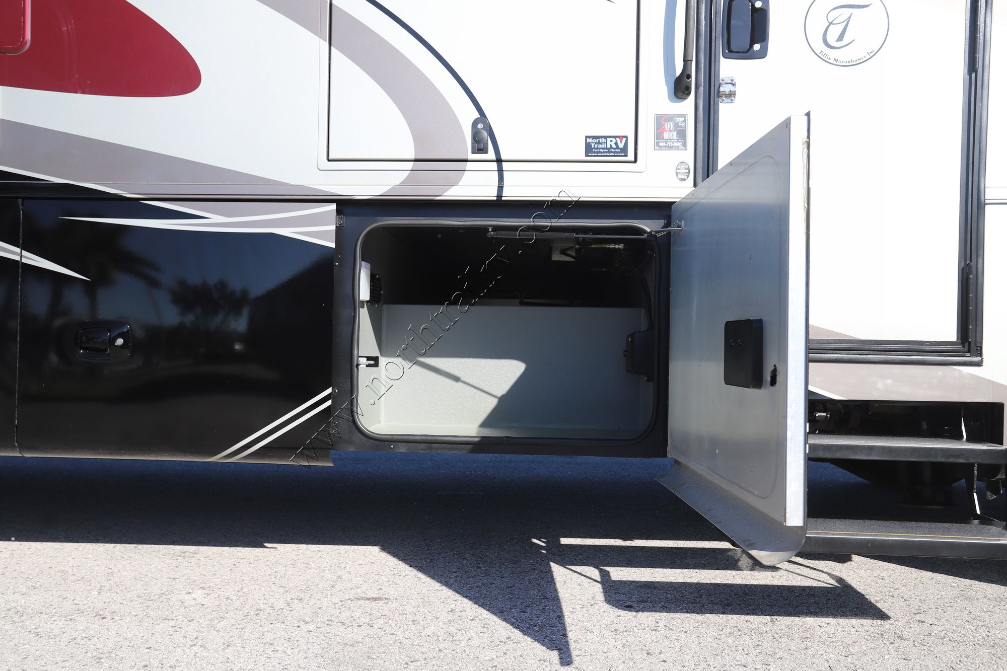 Used 2016 Tiffin Motor Homes Allegro 36LA Class A  For Sale