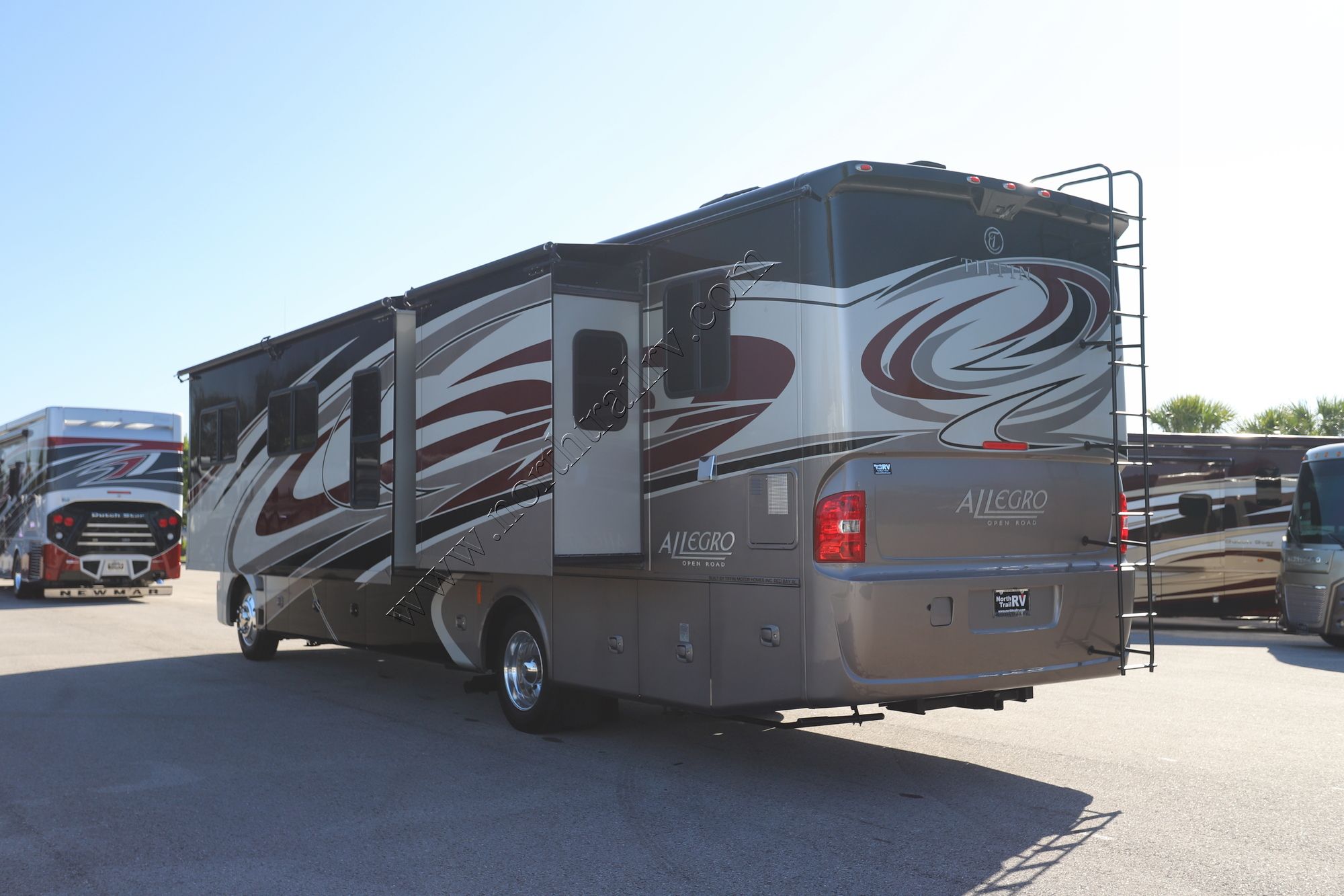 Used 2016 Tiffin Motor Homes Allegro 36LA Class A  For Sale