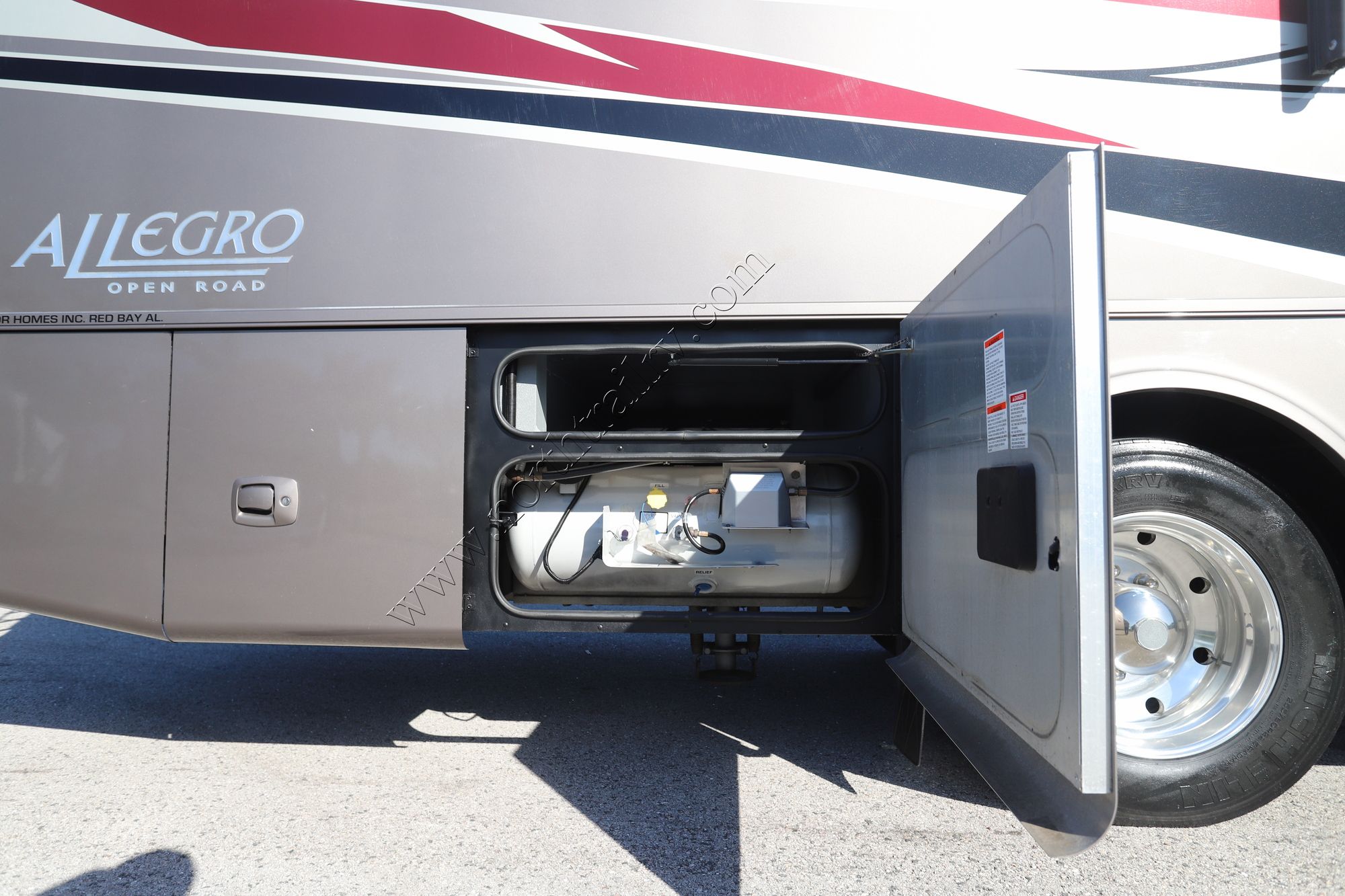 Used 2016 Tiffin Motor Homes Allegro 36LA Class A  For Sale