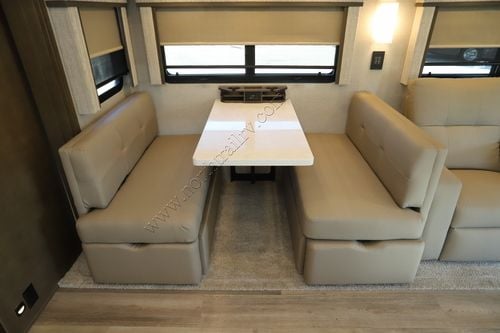 2025 Renegade Rv Verona 40VTS Super C