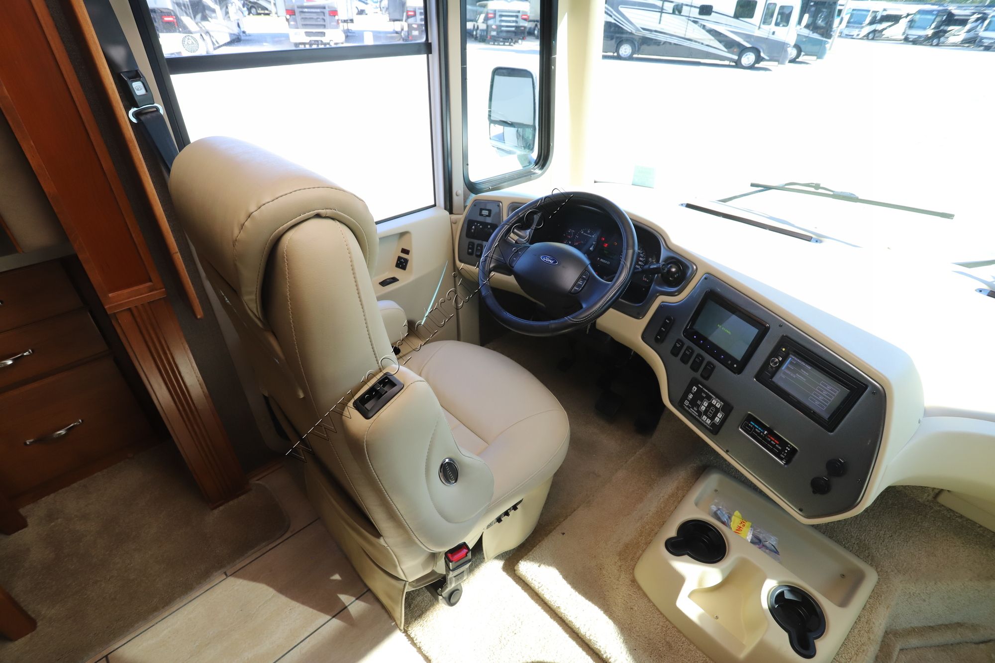 Used 2016 Tiffin Motor Homes Allegro 36LA Class A  For Sale