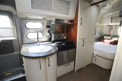 2018 Airstream Intl Serenity 23CB