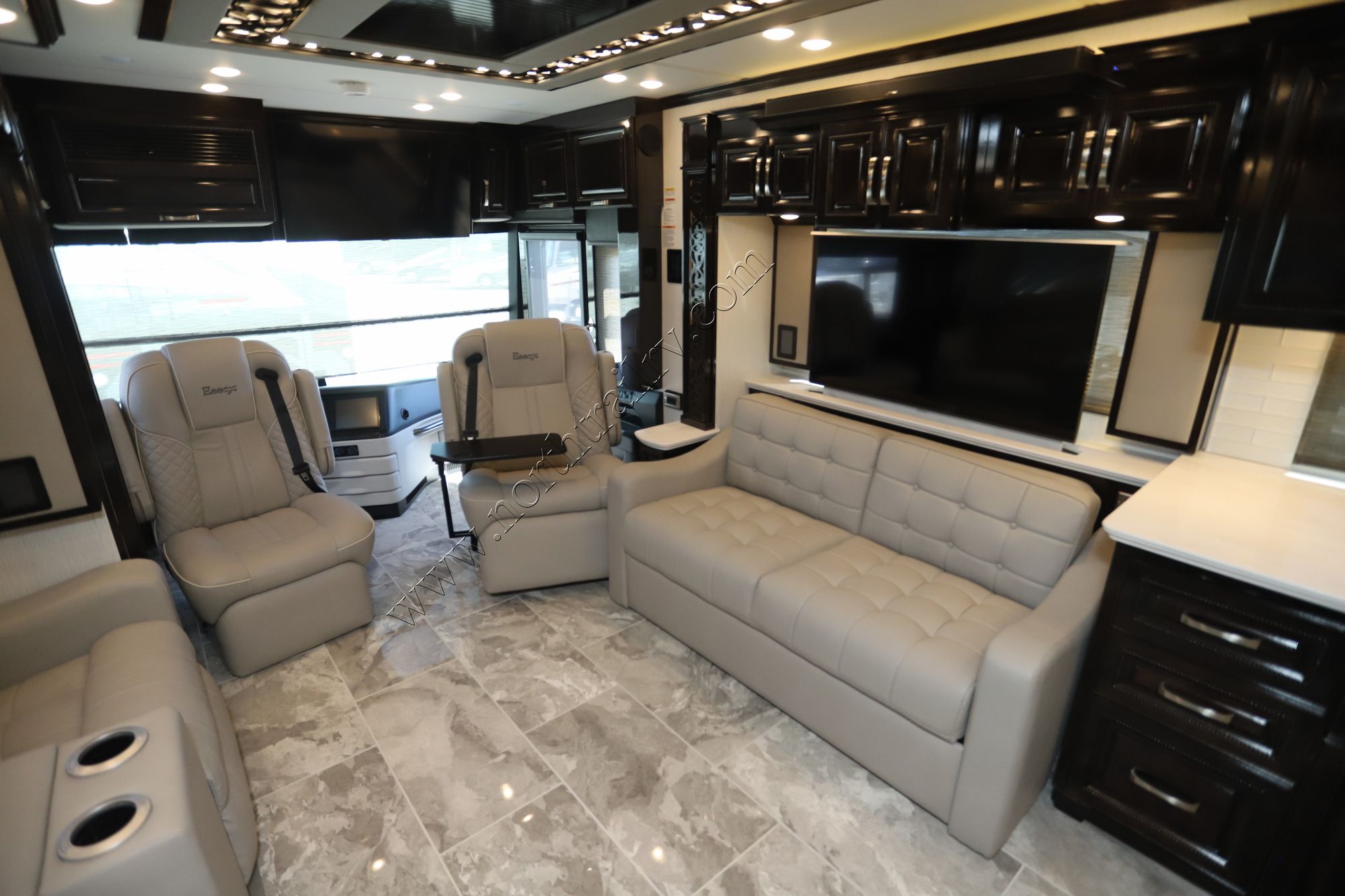 New 2024 Newmar Essex 4551 Class A  For Sale