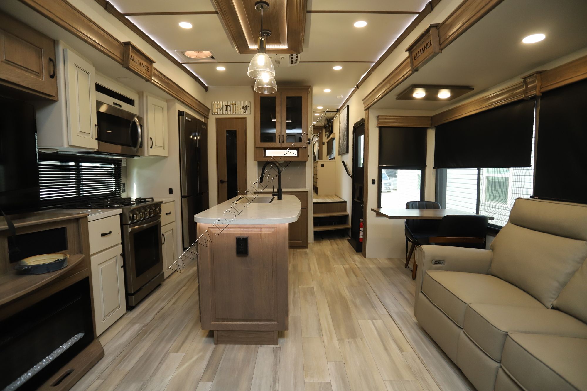 Used 2023 Alliance Paradigm 310RL Fifth Wheel  For Sale