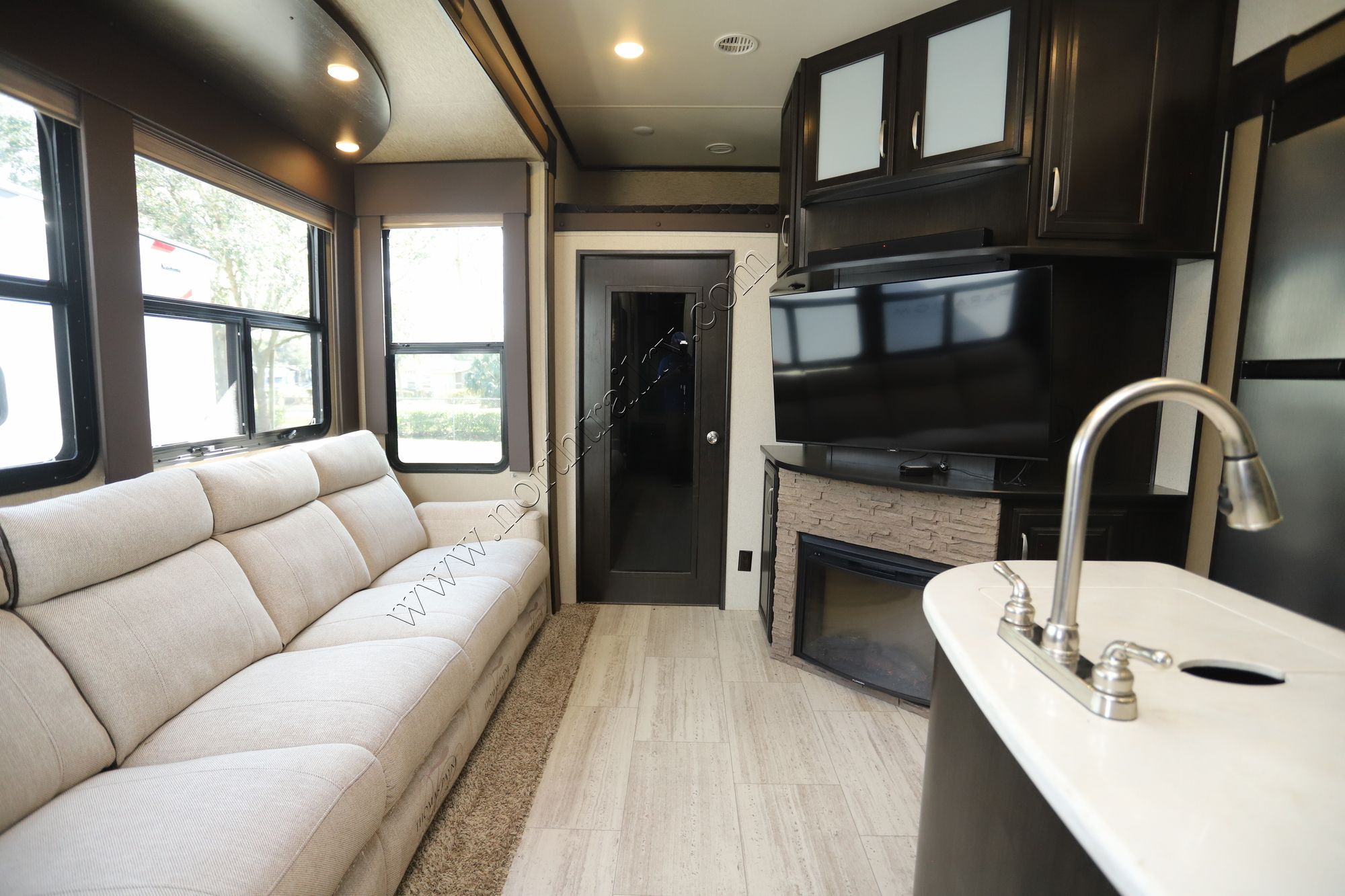 Used 2016 Grand Design Momentum 350M Fifth Wheel  For Sale