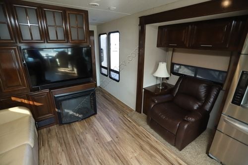 2018 Forest River Georgetown Xl 377TS