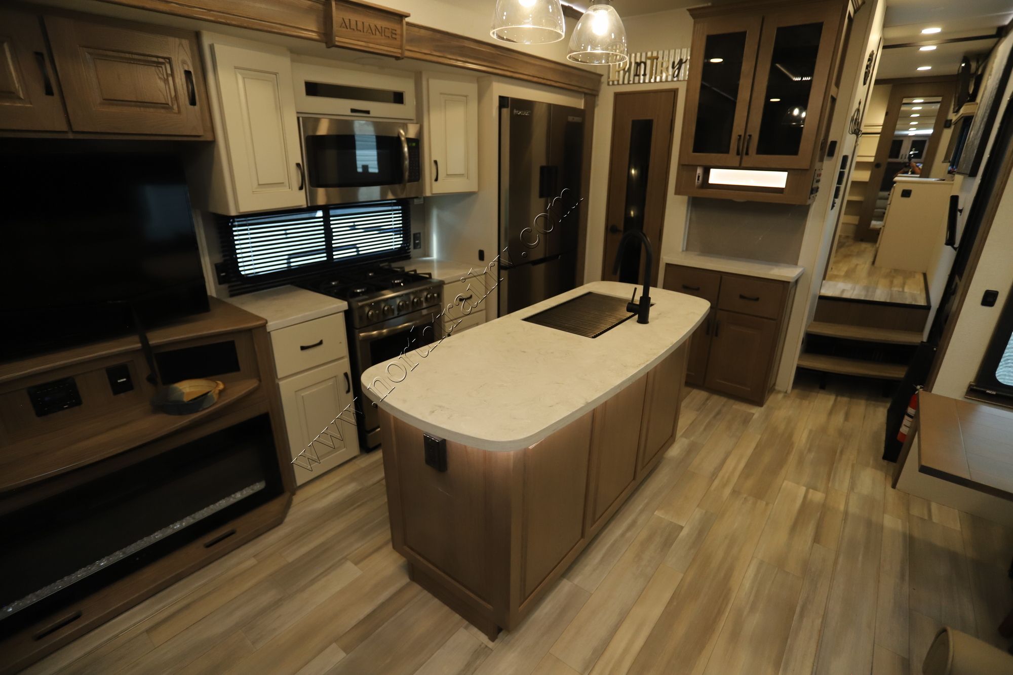 Used 2023 Alliance Paradigm 310RL Fifth Wheel  For Sale