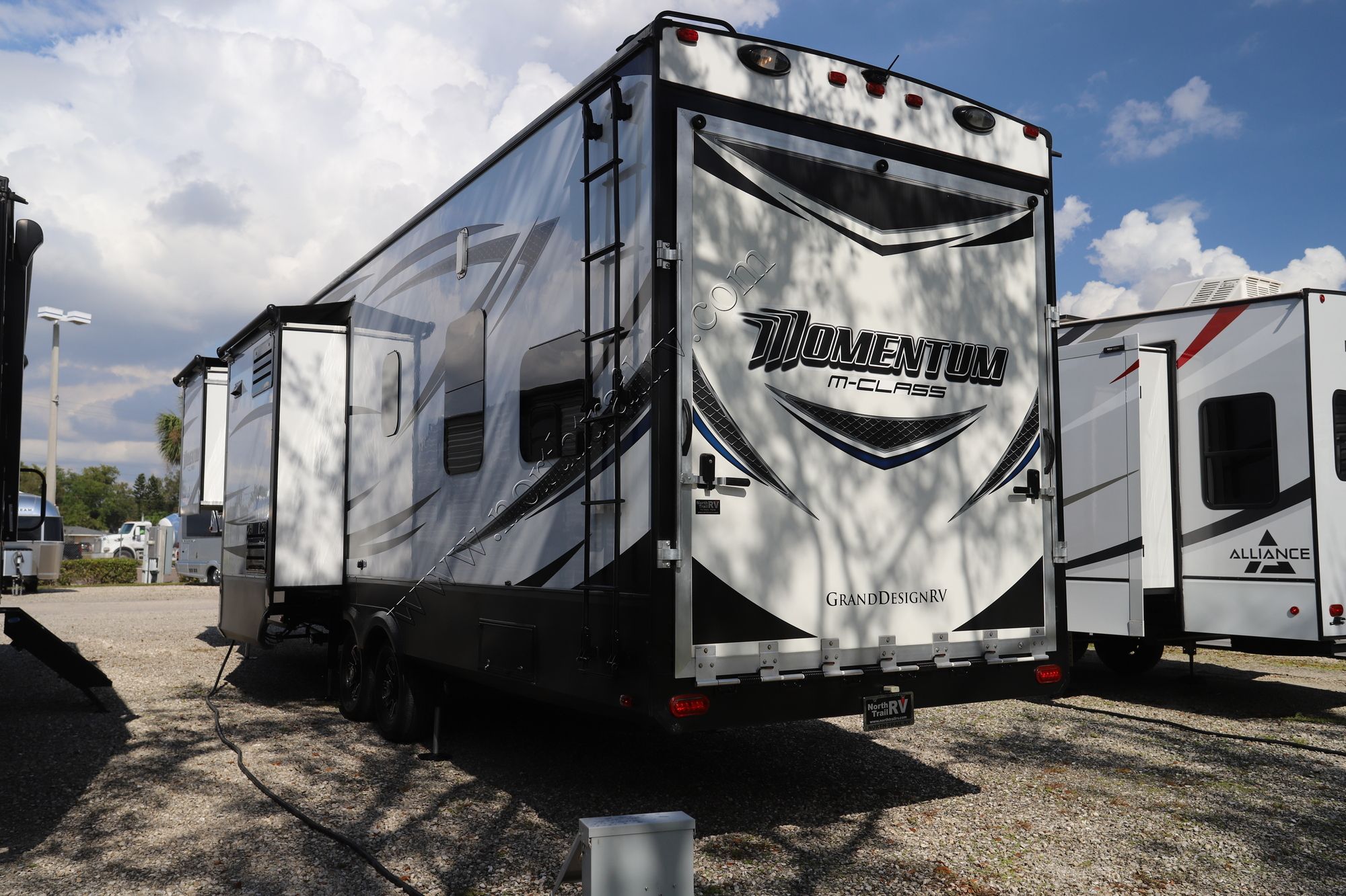 Used 2016 Grand Design Momentum 350M Fifth Wheel  For Sale