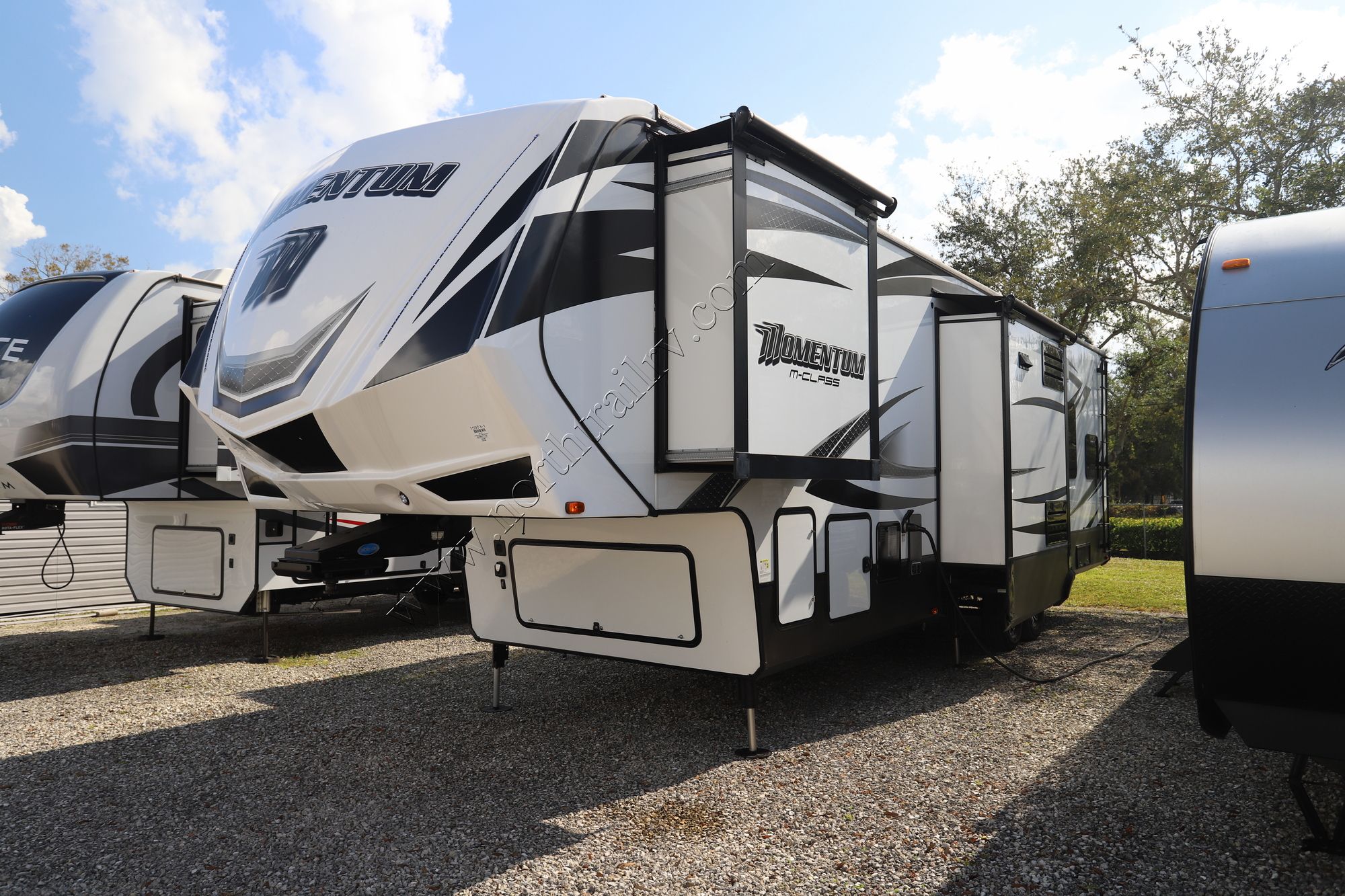 Used 2016 Grand Design Momentum 350M Fifth Wheel  For Sale