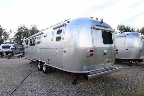 2022 Airstream Flying Cloud 30FB BUNK