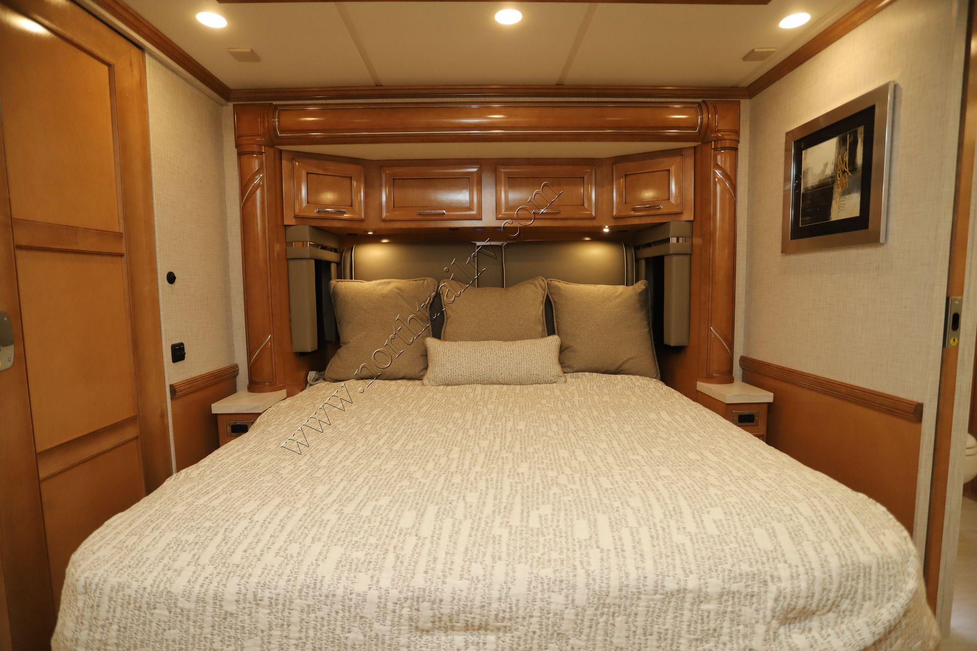 New 2024 Newmar Ventana 4037 Class A  For Sale