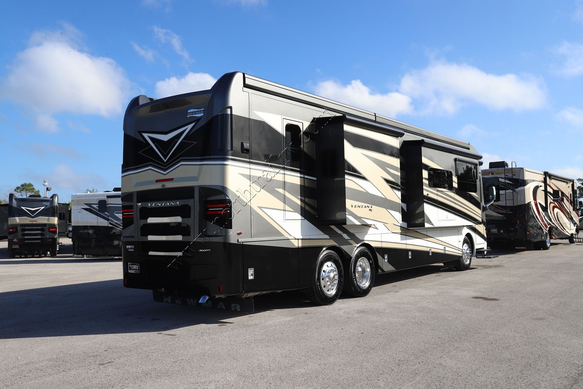 New 2024 Newmar Ventana 4037 Class A  For Sale