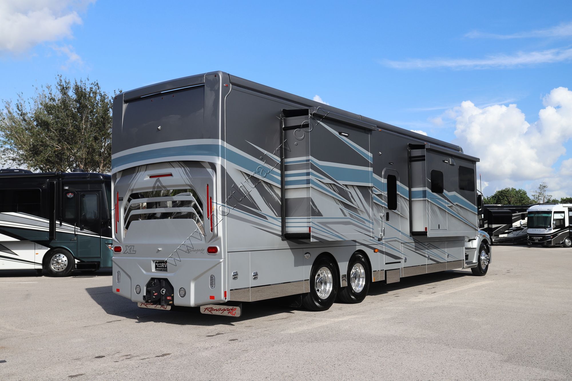 New 2025 Renegade Rv Xl 45DBM Super C  For Sale