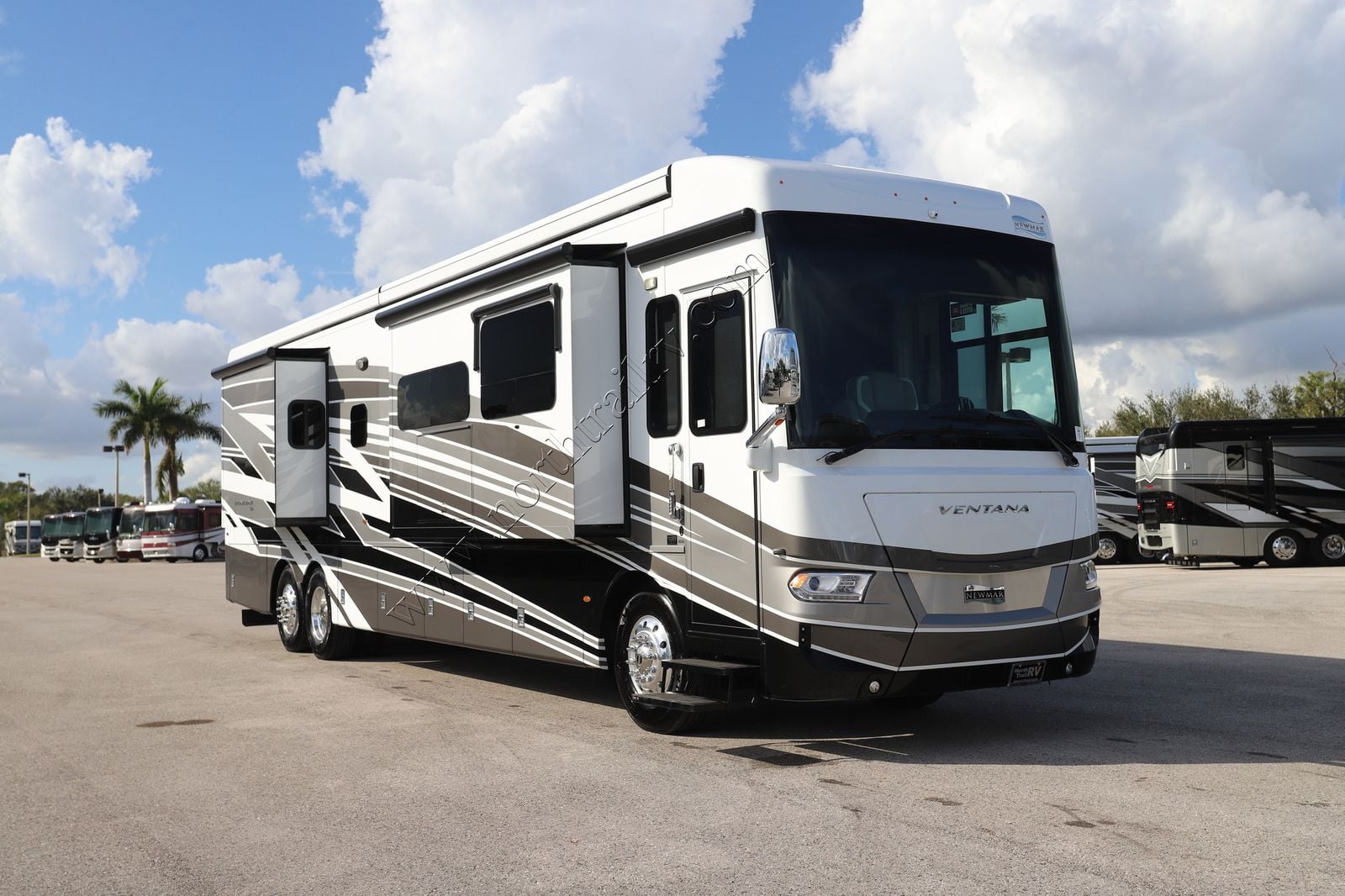 Newmar Motorhomes For Sale | North Trail RV Center