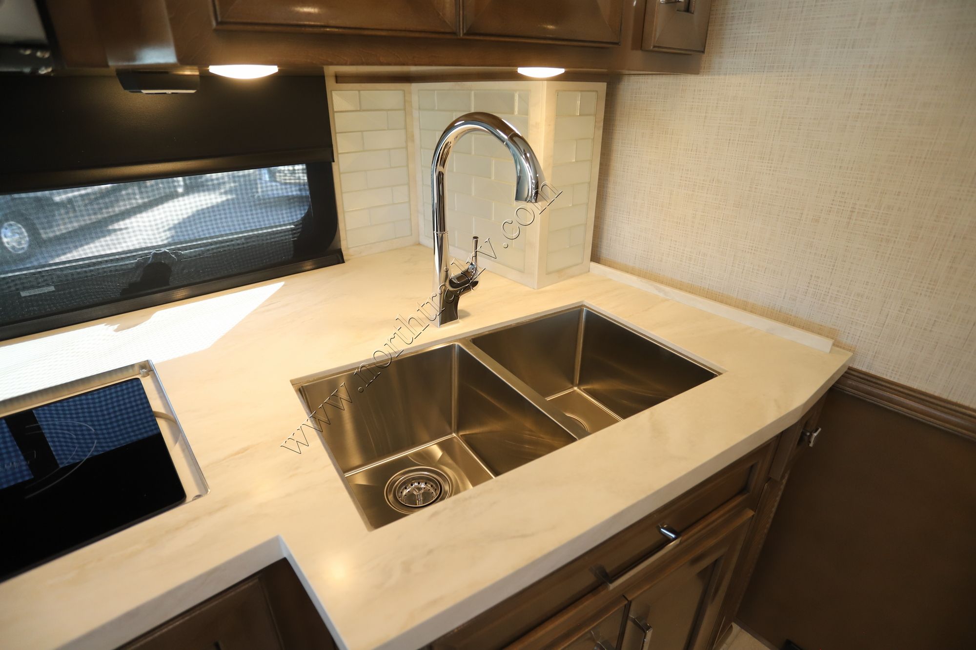 New 2024 Newmar Ventana 4369 Class A  For Sale