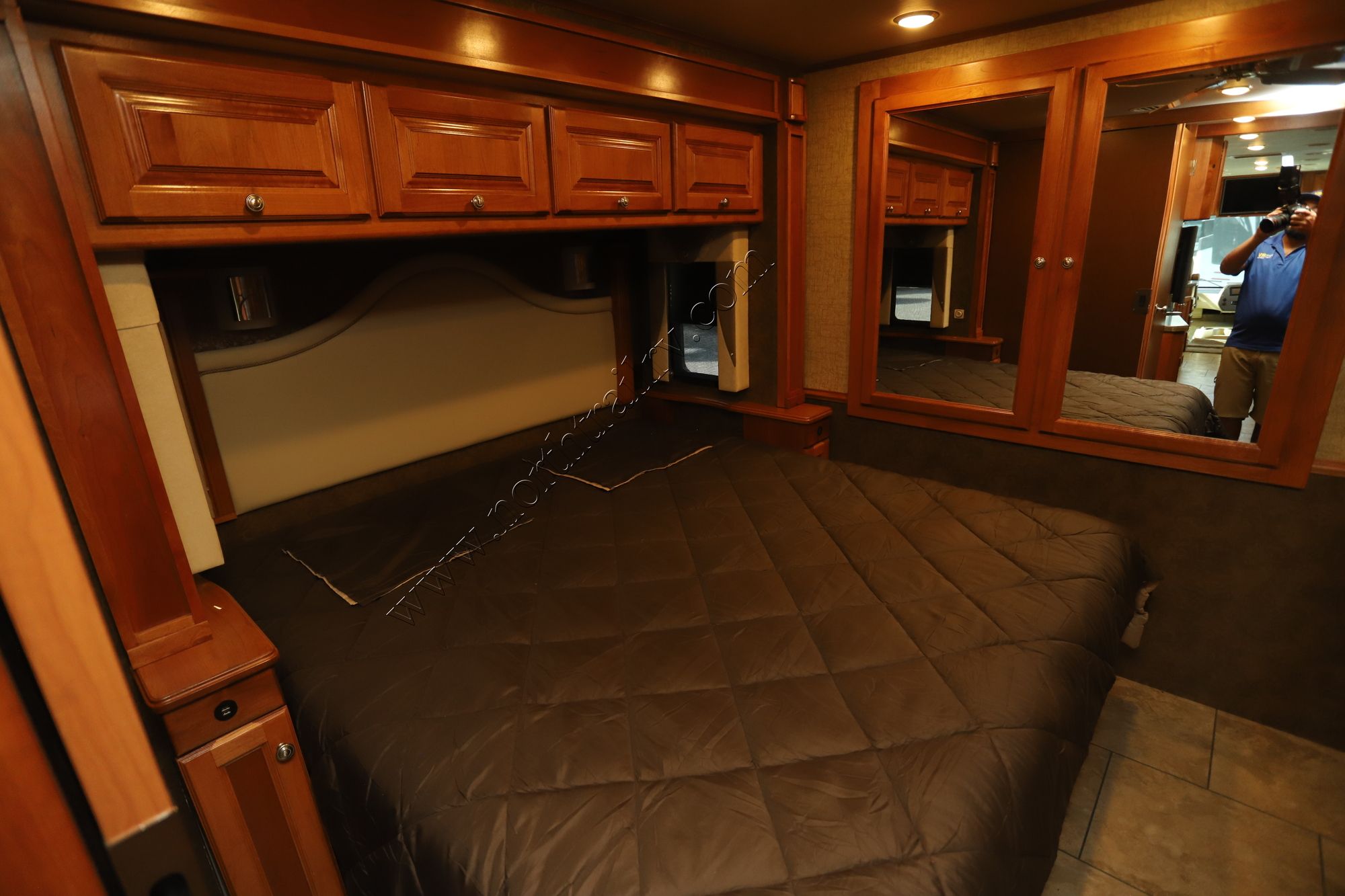 Used 2015 Tiffin Motor Homes Allegro 32SA Class A  For Sale