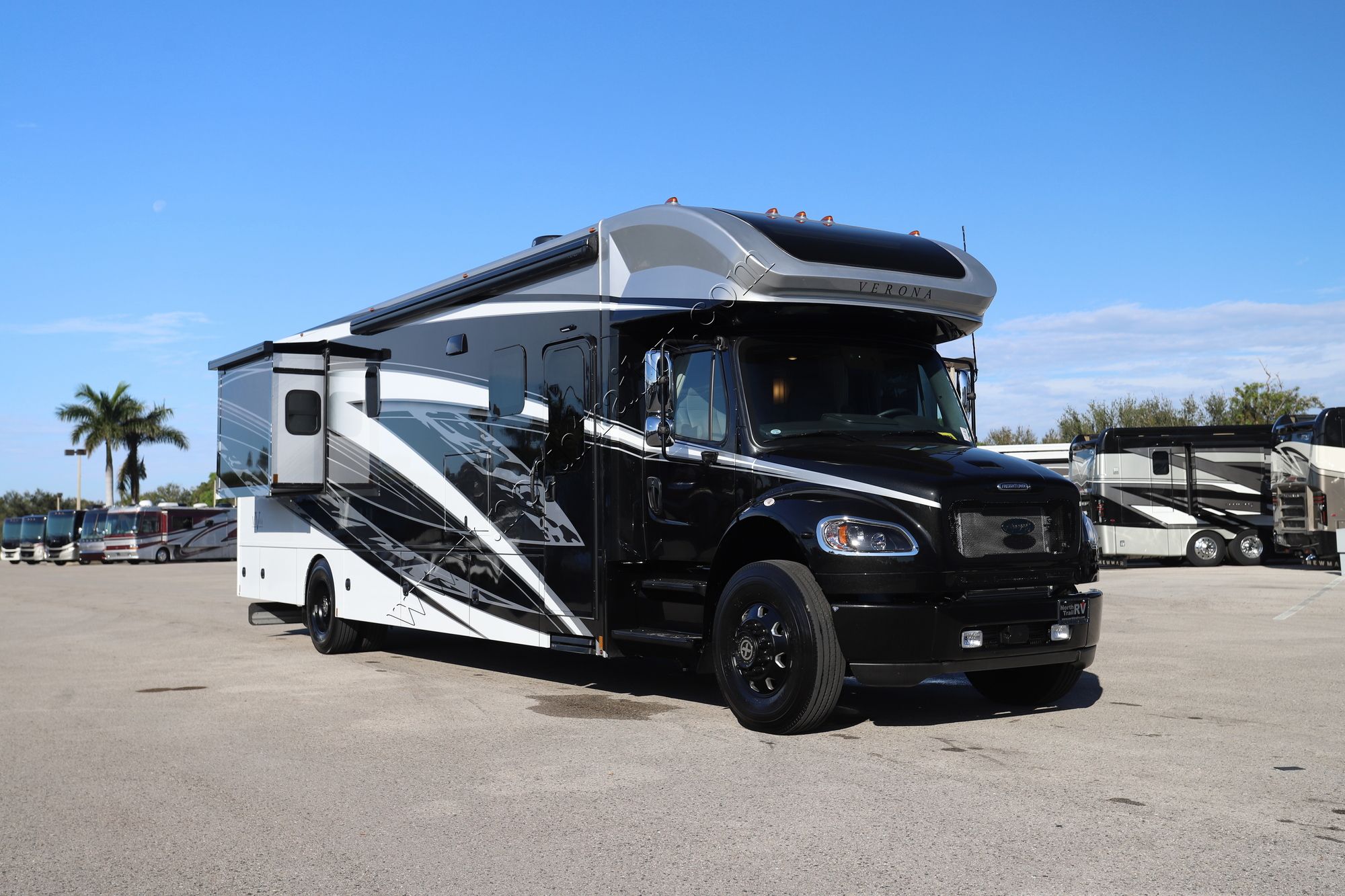 New 2025 Renegade Rv Verona 40VRB Super C  For Sale