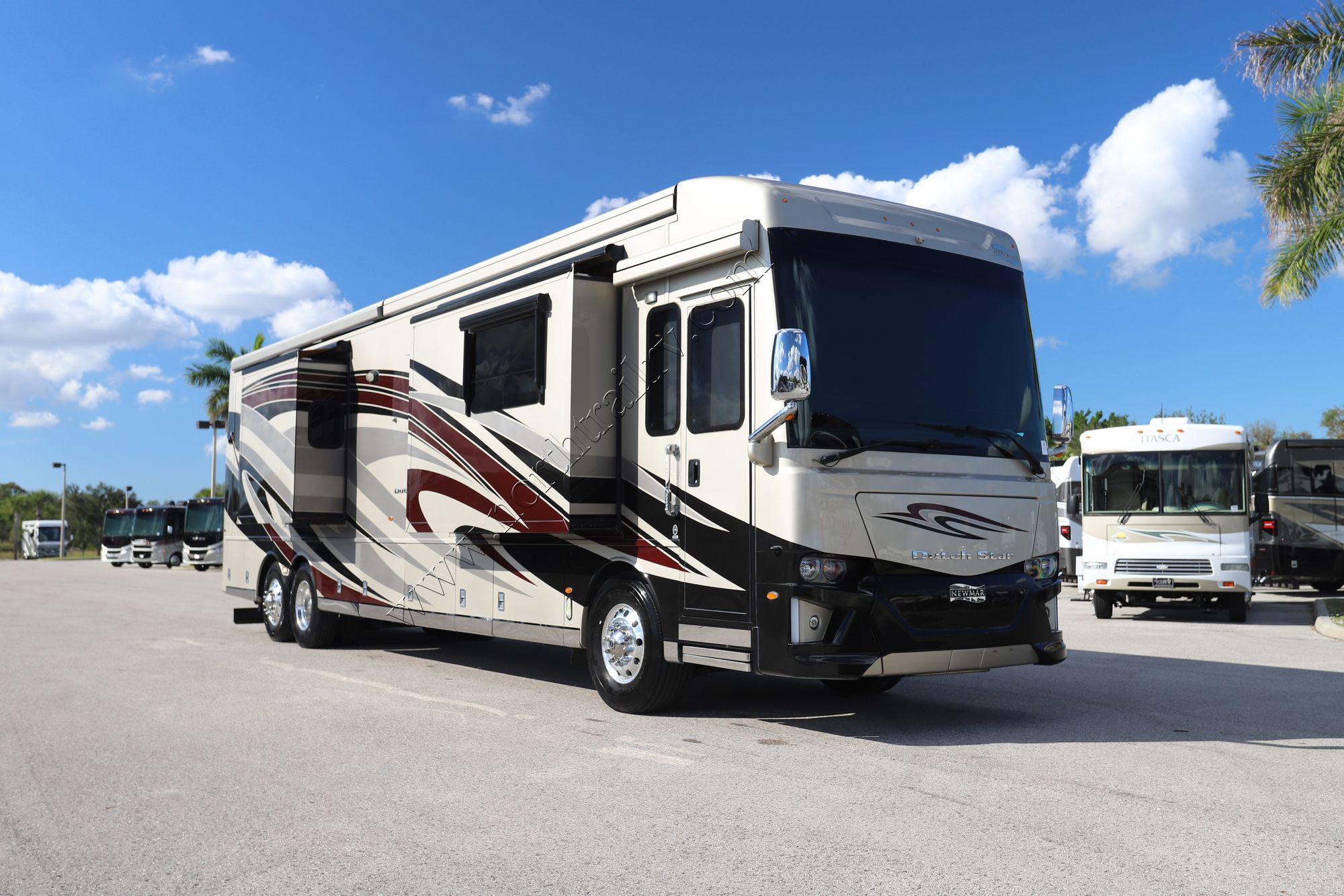 Used 2019 Newmar Dutch Star 4328 Class A  For Sale