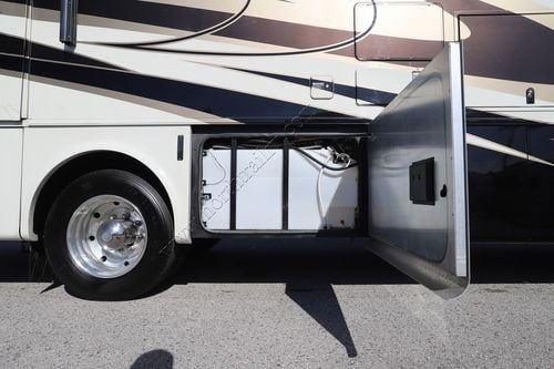 2015 Tiffin Motor Homes Allegro 32SA