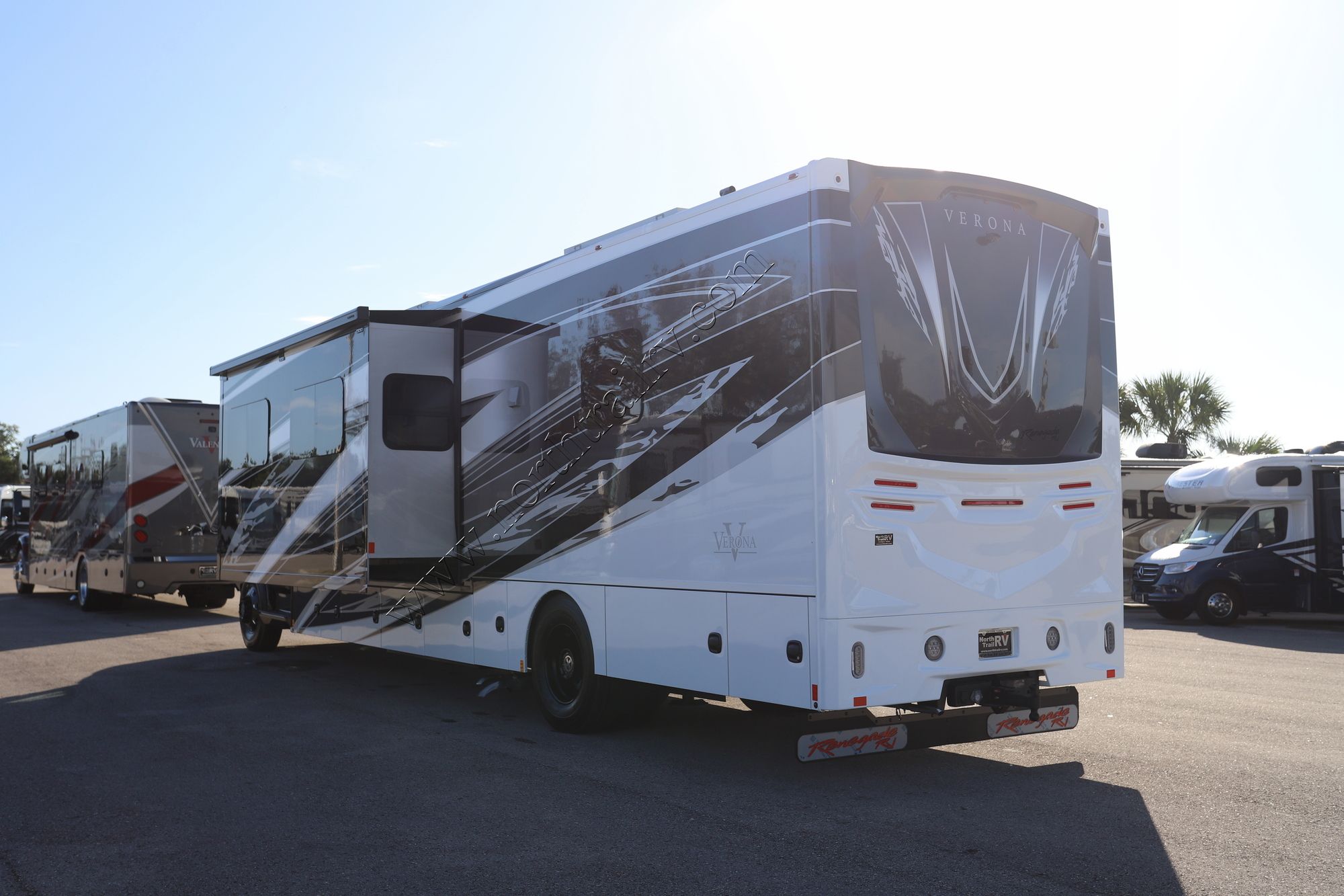 New 2025 Renegade Rv Verona 40VRB Super C  For Sale