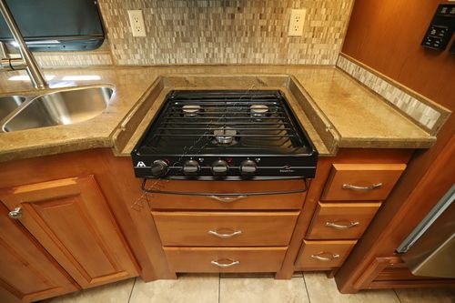 2015 Tiffin Motor Homes Allegro 32SA