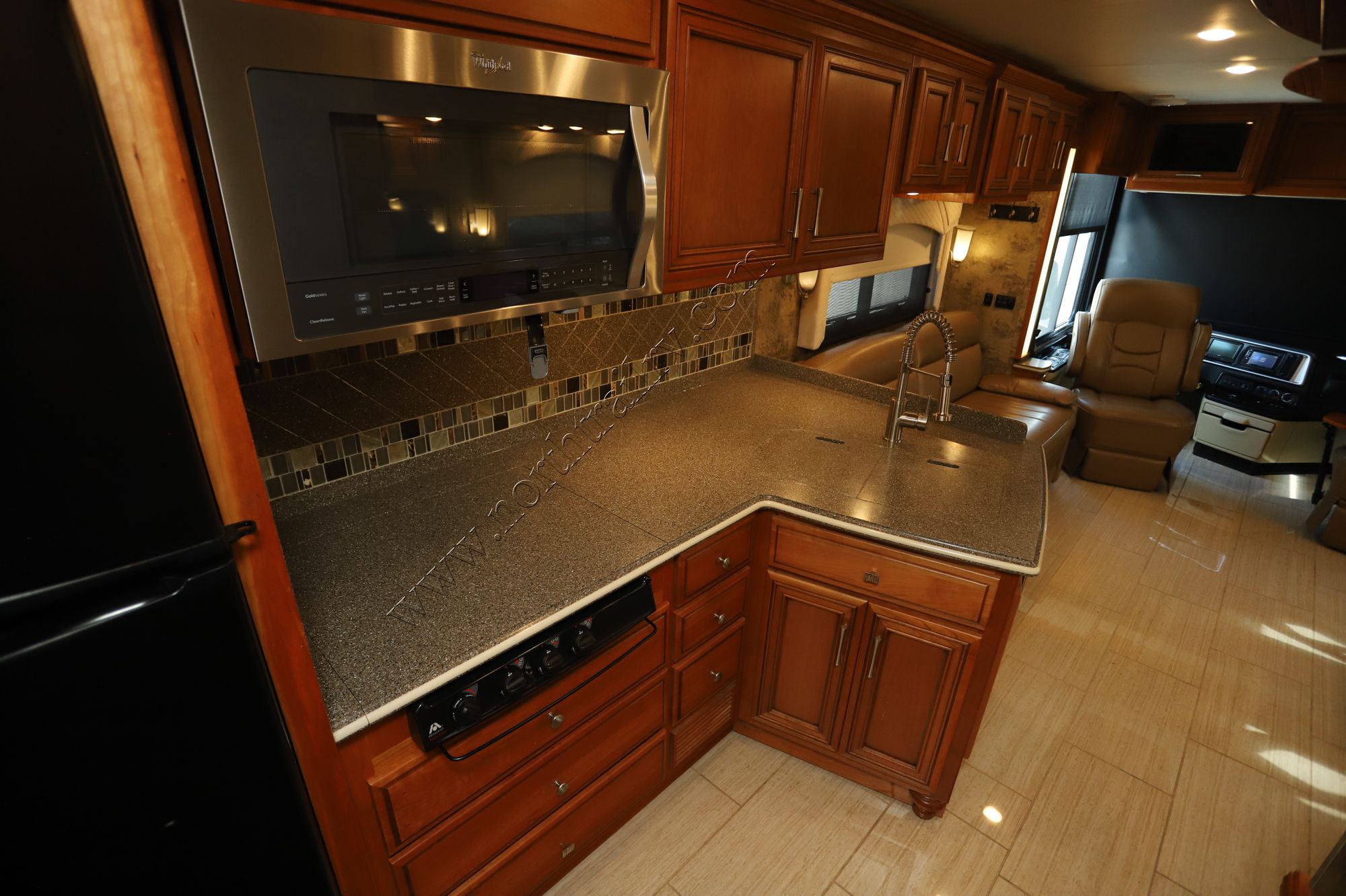 Used 2016 Newmar Ventana 3436 Class A  For Sale