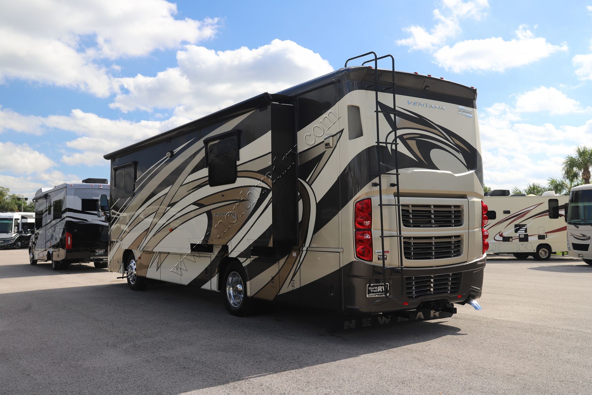 Used 2016 Newmar Ventana 3436 Class A  For Sale