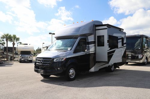 2025 Tiffin Motor Homes Wayfarer 25XLW