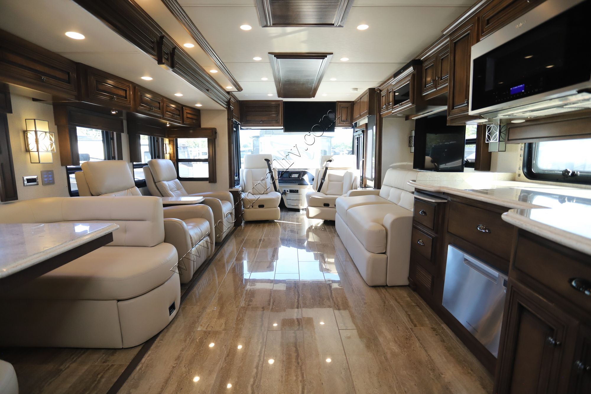 Used 2019 Newmar Dutch Star 4369 Class A  For Sale