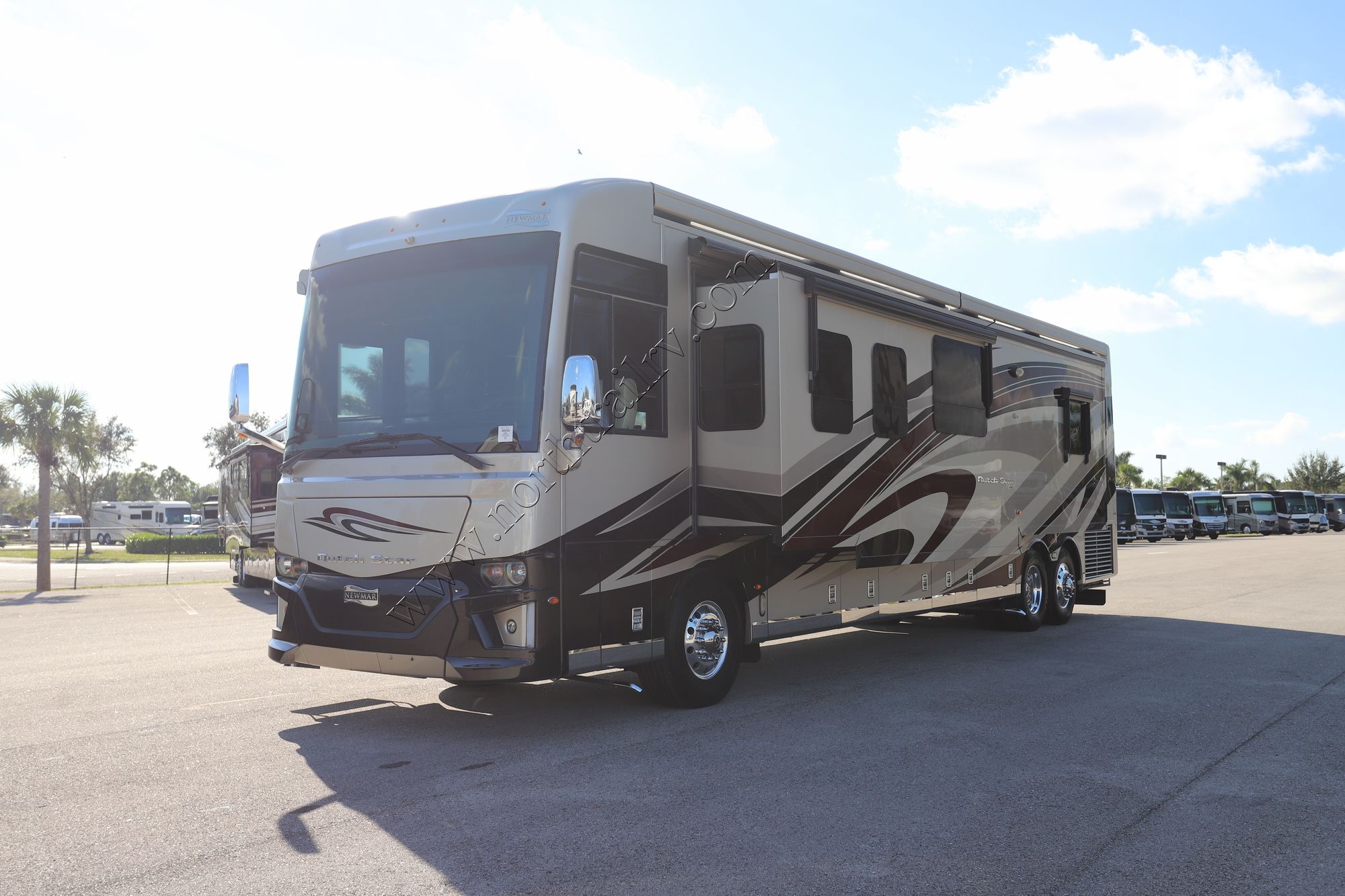 Used 2019 Newmar Dutch Star 4369 Class A  For Sale