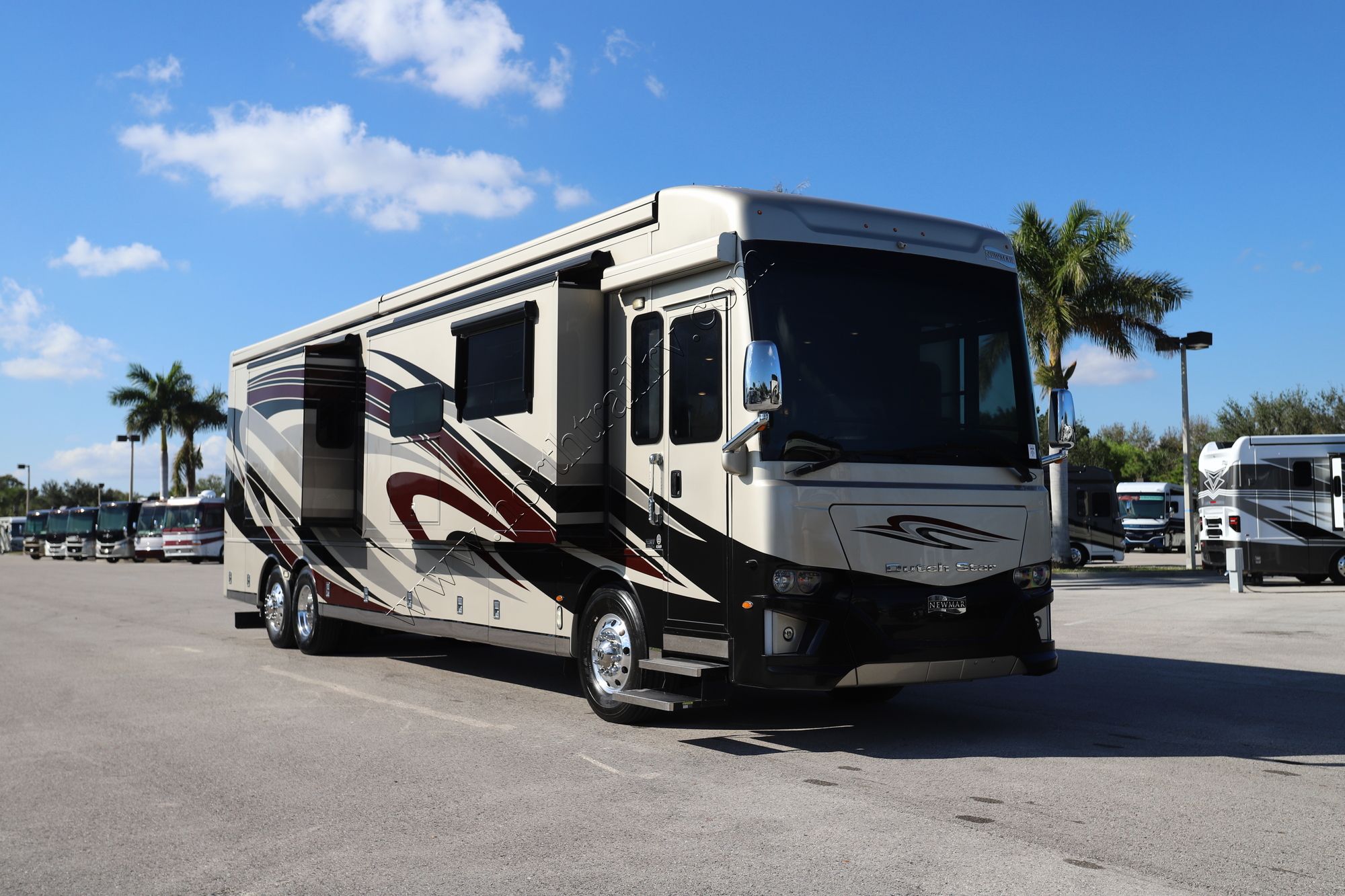 Used 2019 Newmar Dutch Star 4369 Class A  For Sale